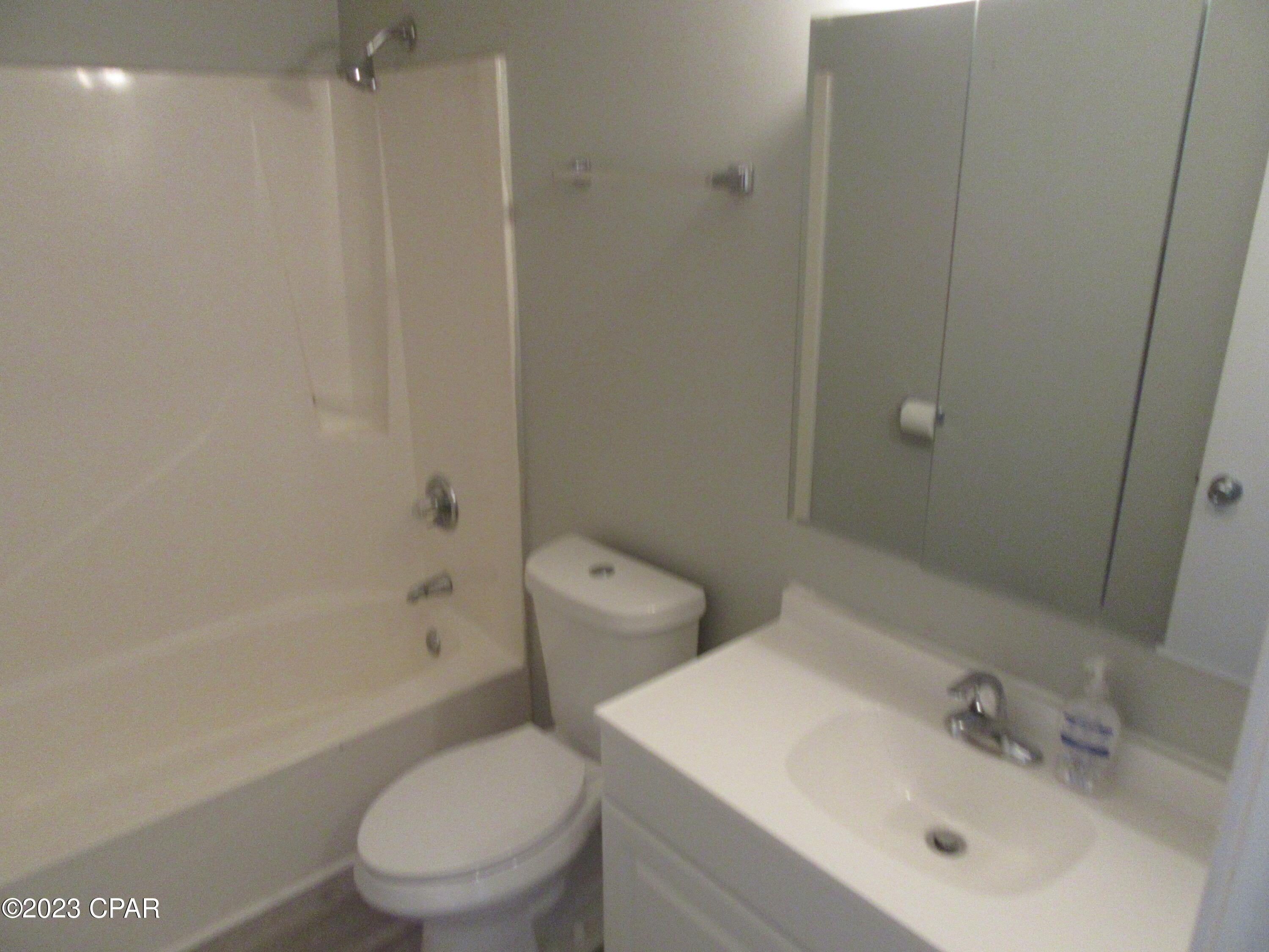 [No Recorded Subdiv] - Residential Lease