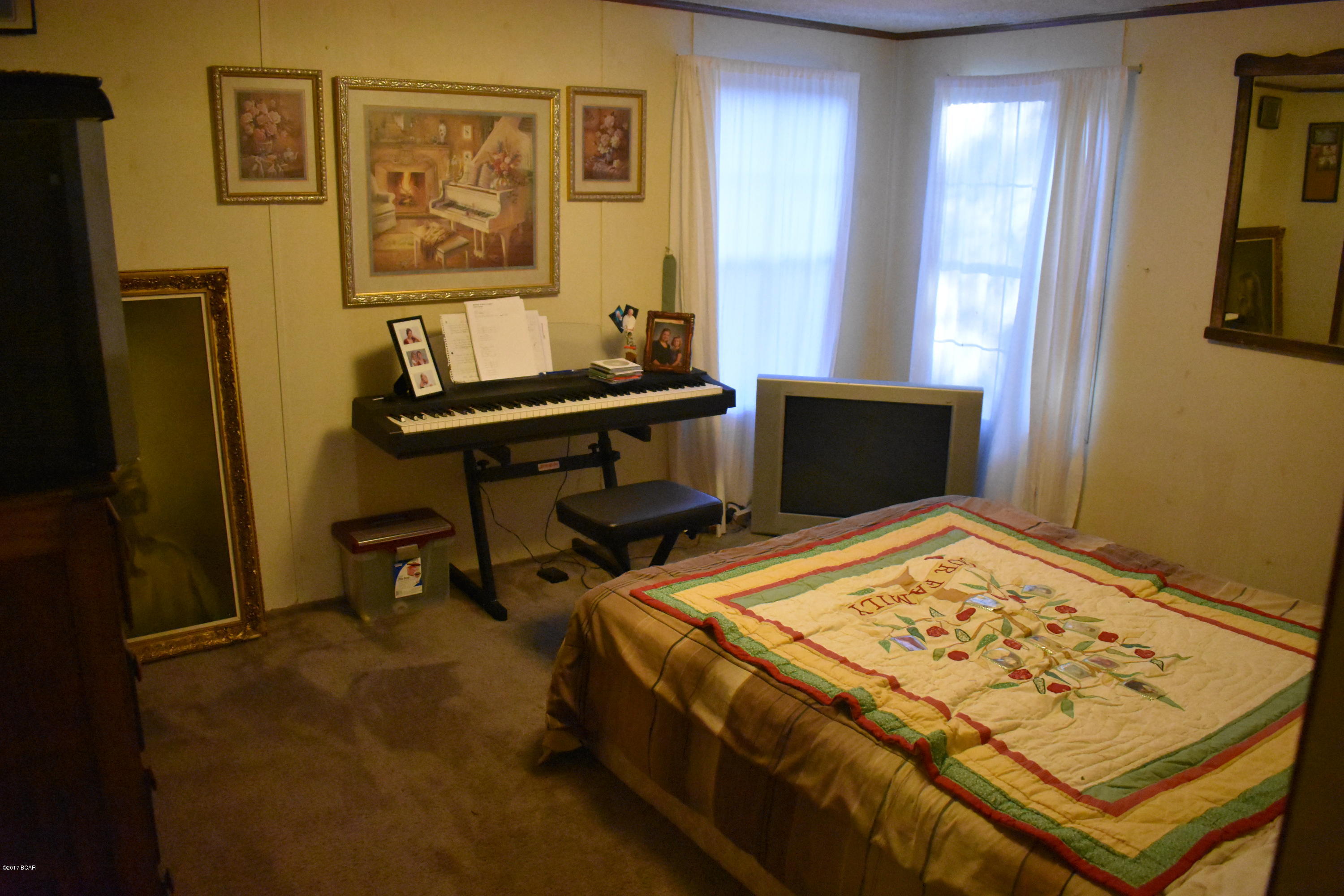 [No Recorded Subdiv] - Residential