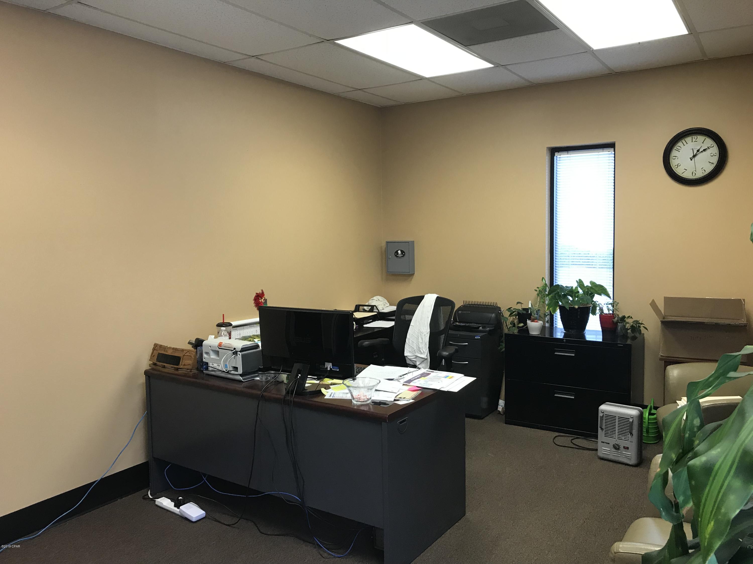 Sago - Commercial Lease