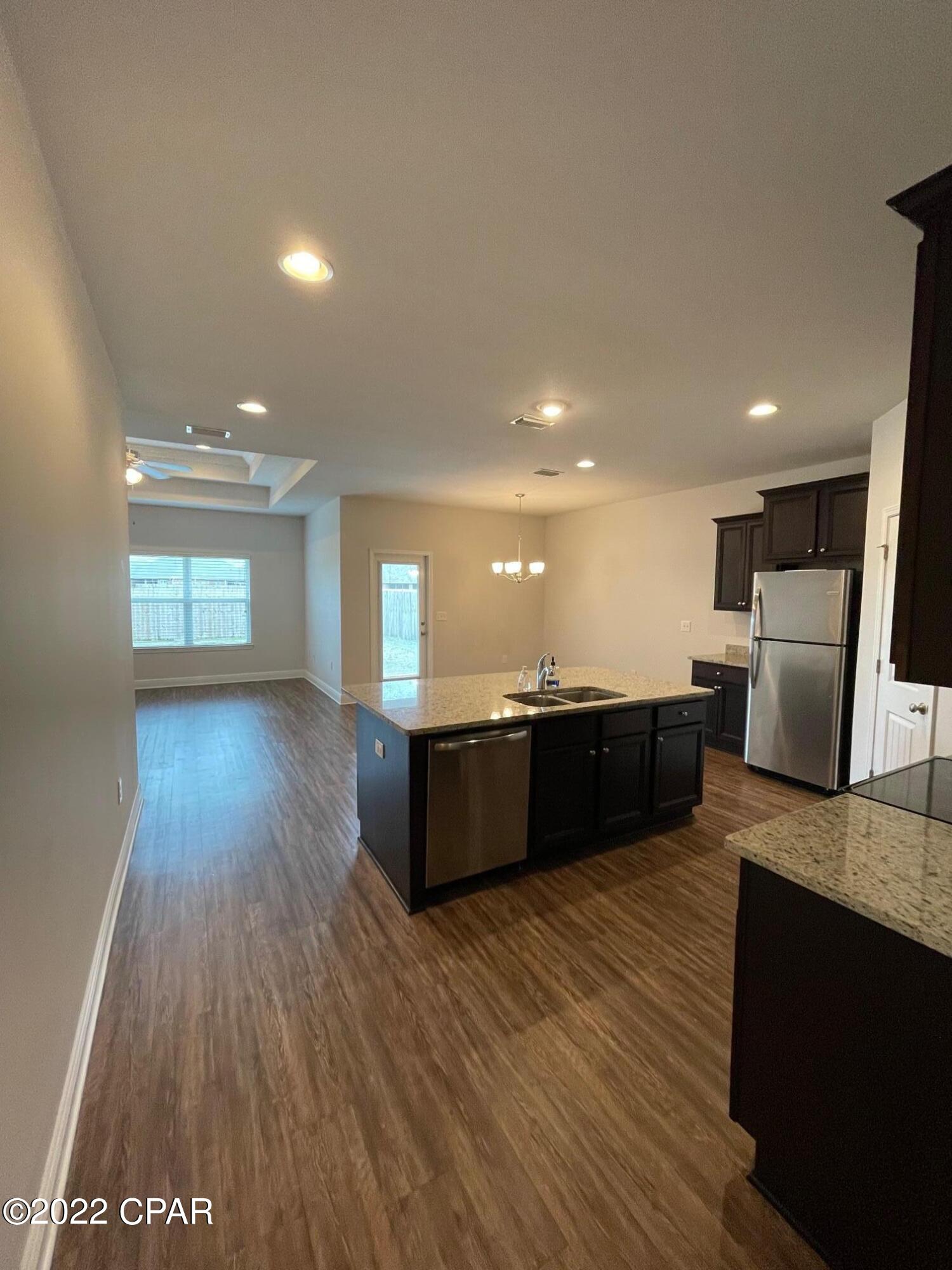 Village of Mill Bayou/Shoreline Village Ph 1C - Residential Lease