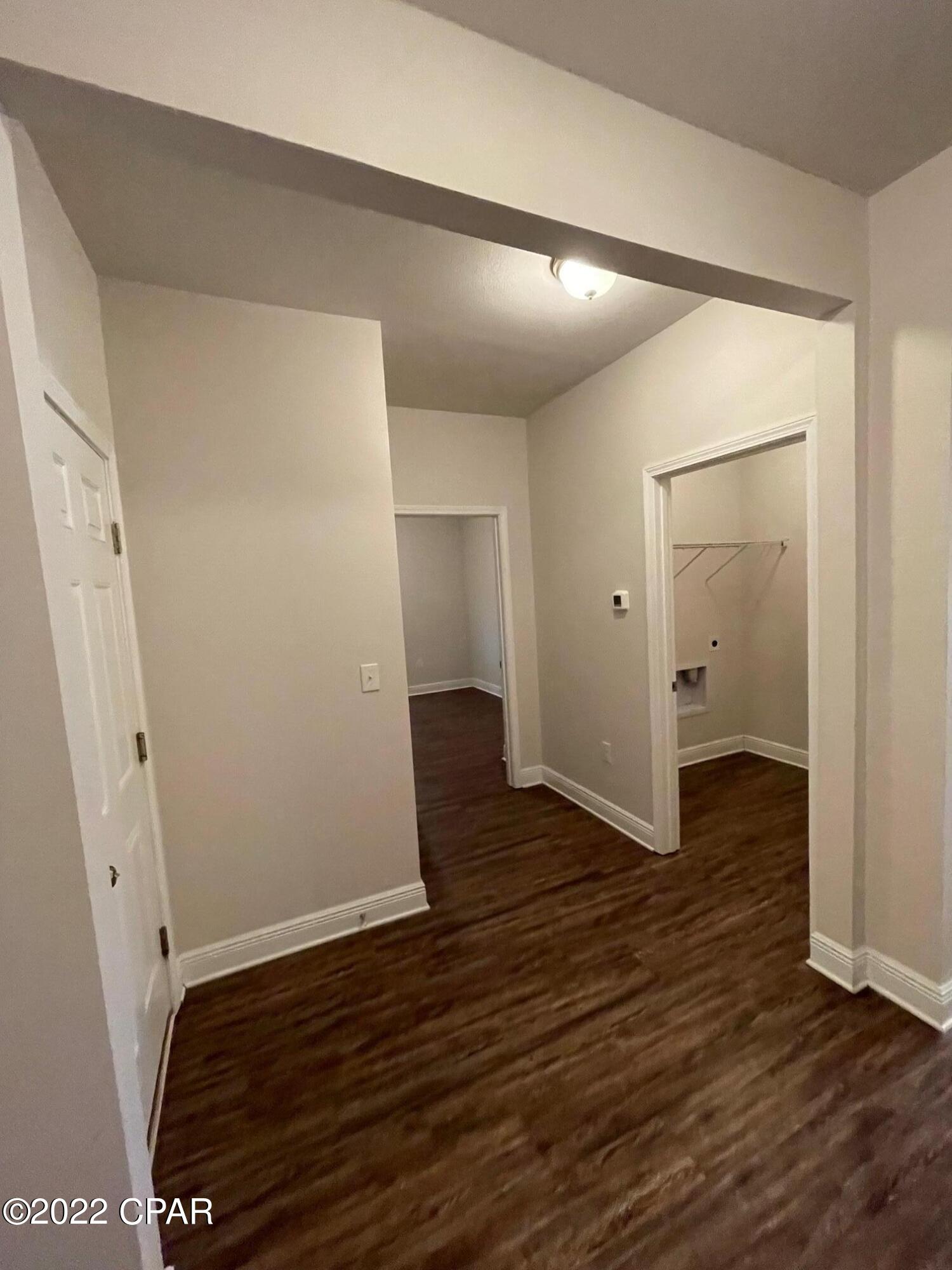 Village of Mill Bayou/Shoreline Village Ph 1C - Residential Lease