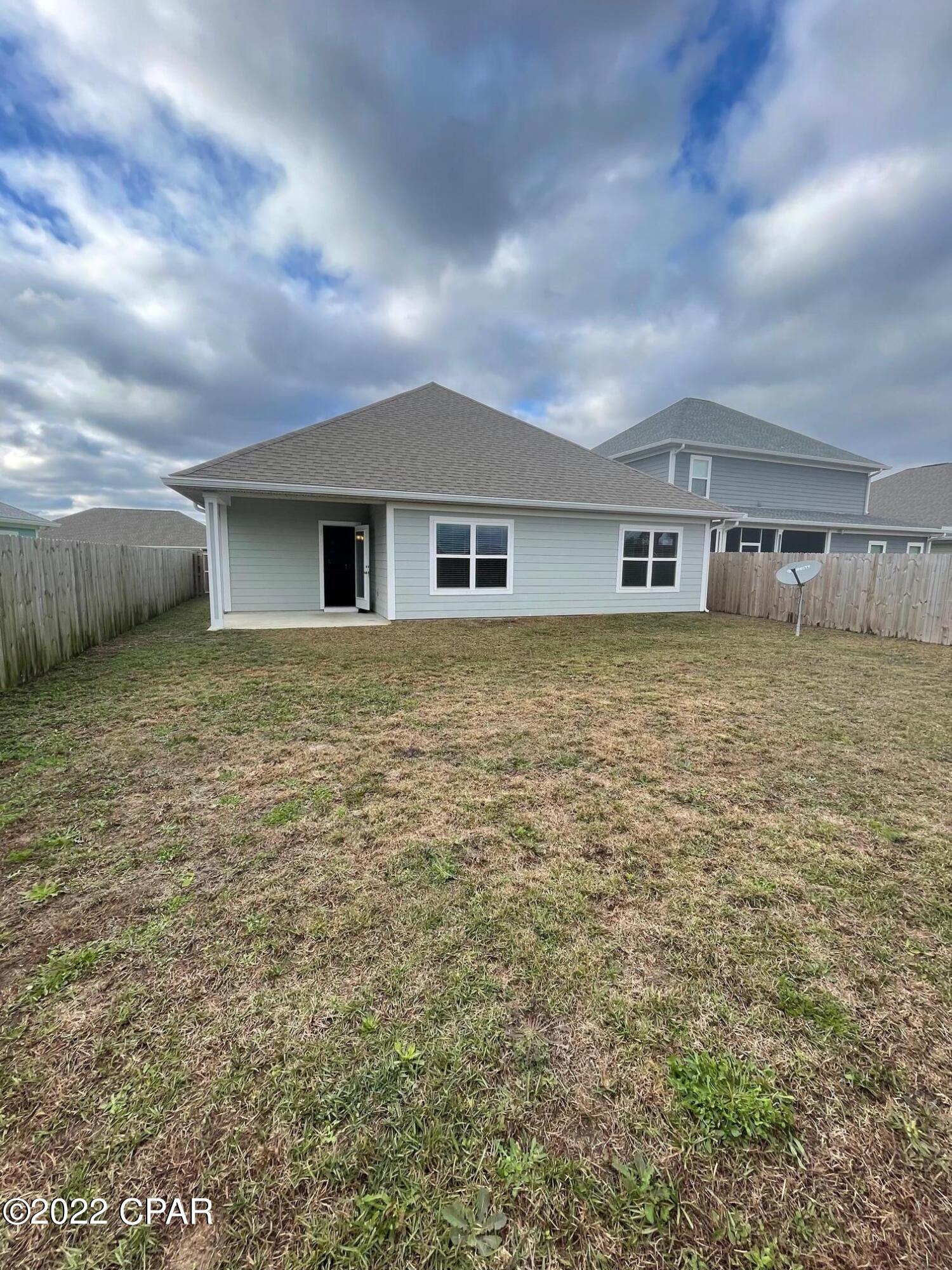 Village of Mill Bayou/Shoreline Village Ph 1C - Residential Lease