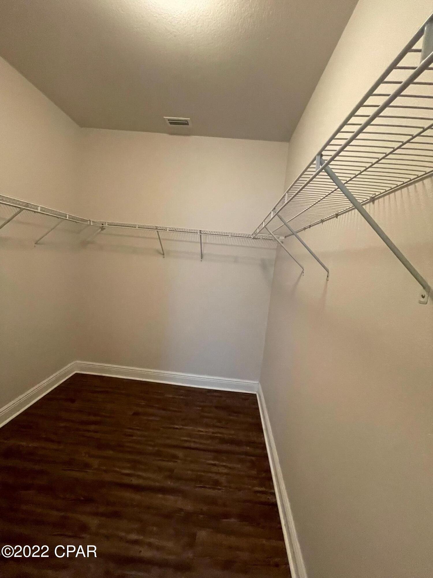 Village of Mill Bayou/Shoreline Village Ph 1C - Residential Lease