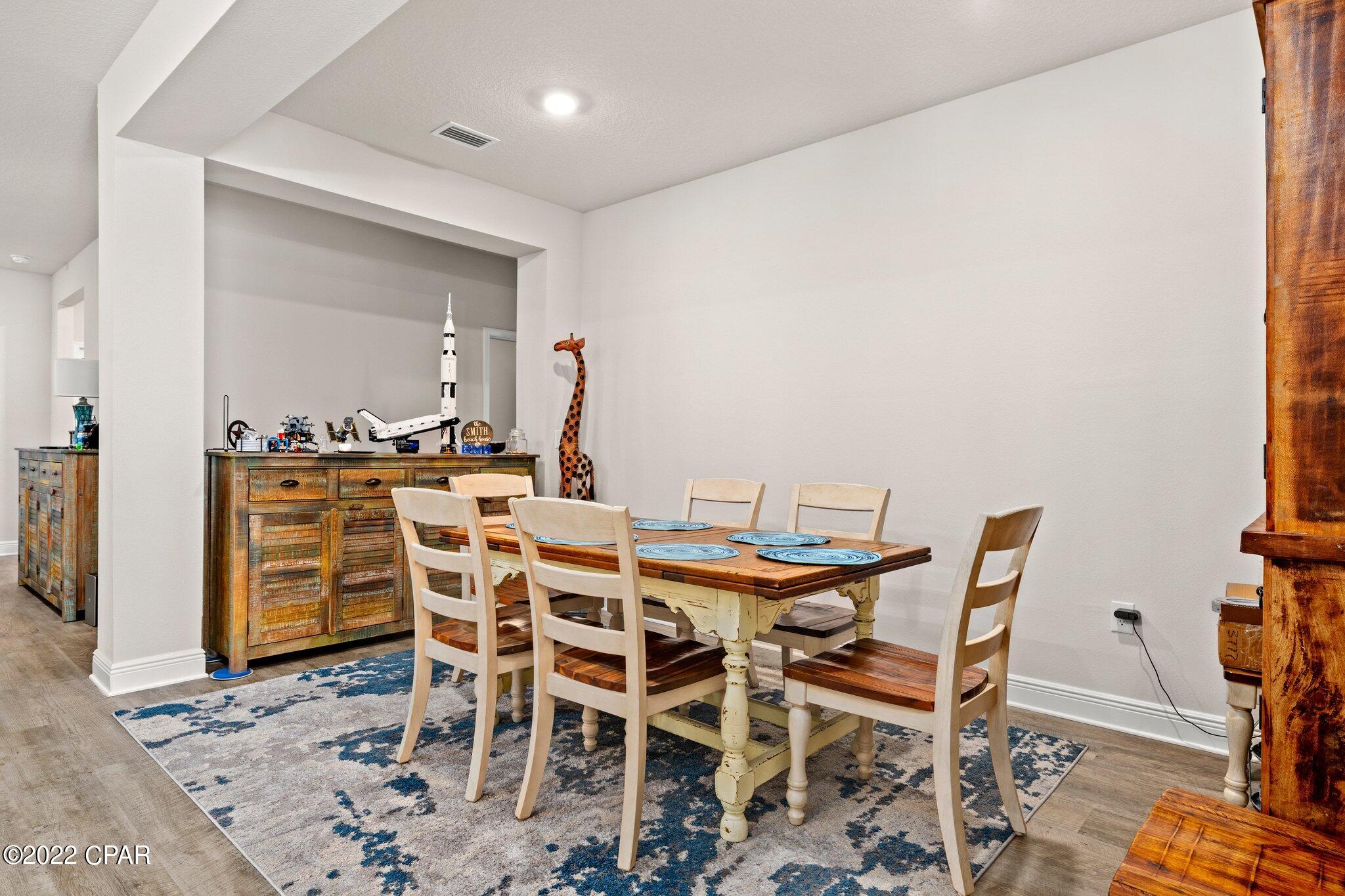 Emerald Cove Villas - Residential