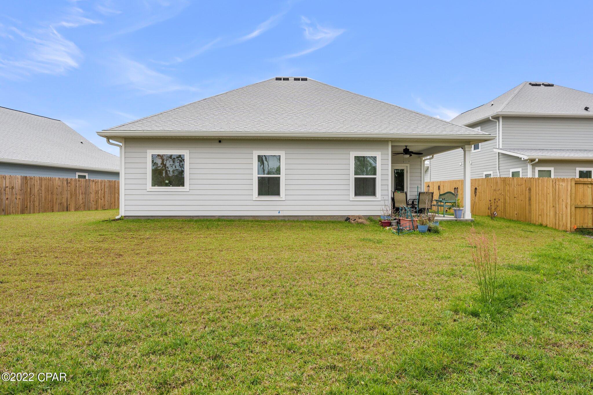 Emerald Cove Villas - Residential