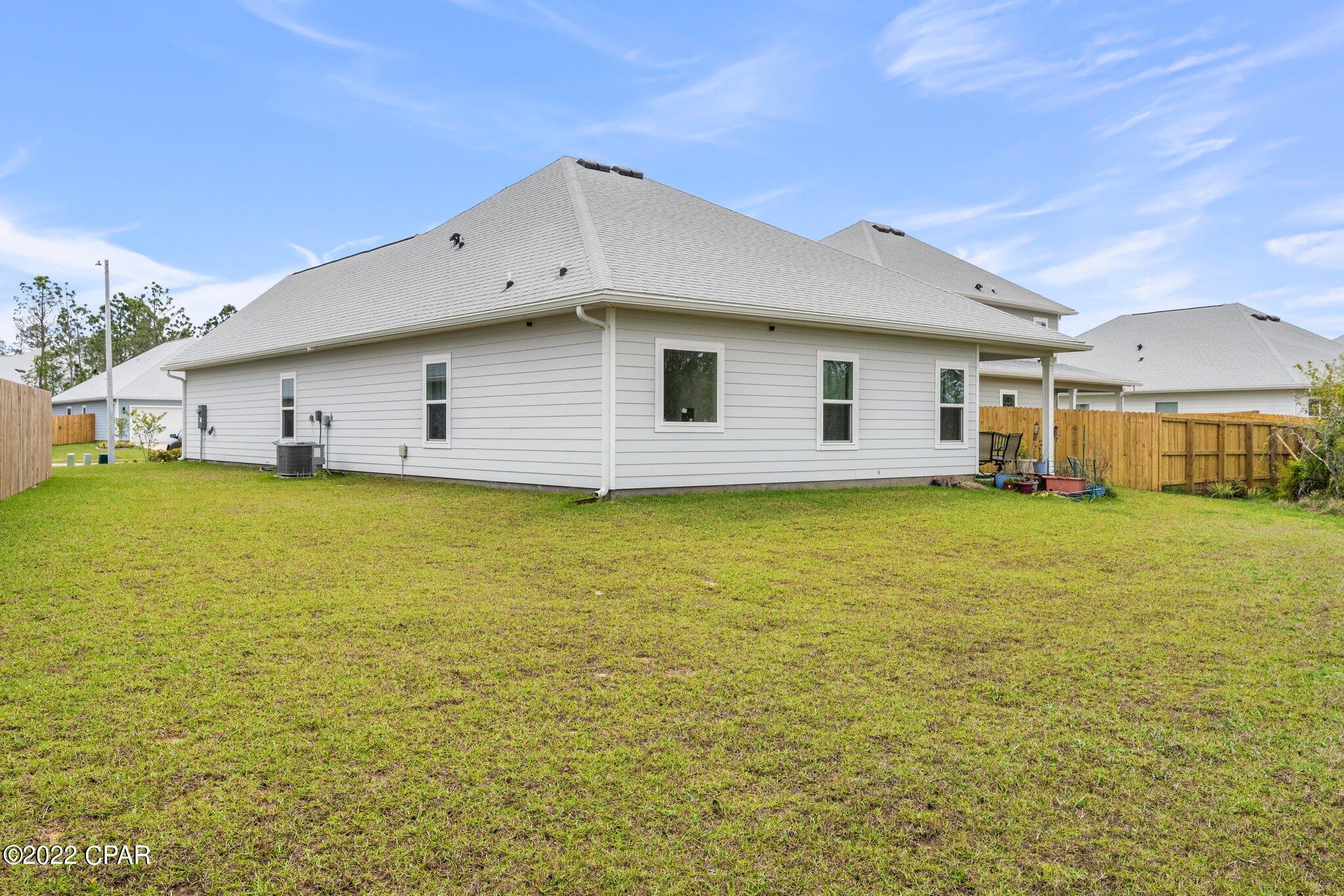 Emerald Cove Villas - Residential