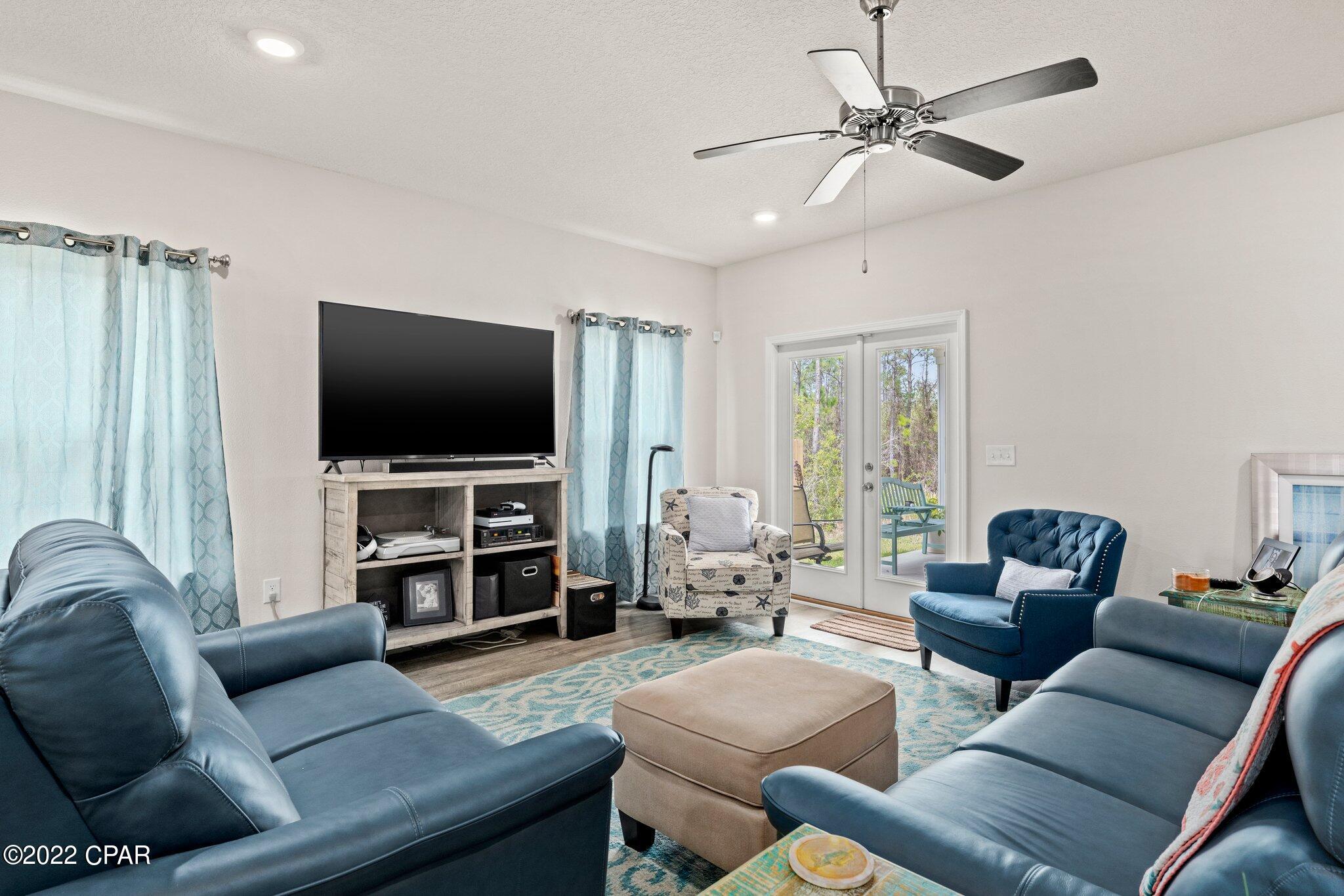 Emerald Cove Villas - Residential