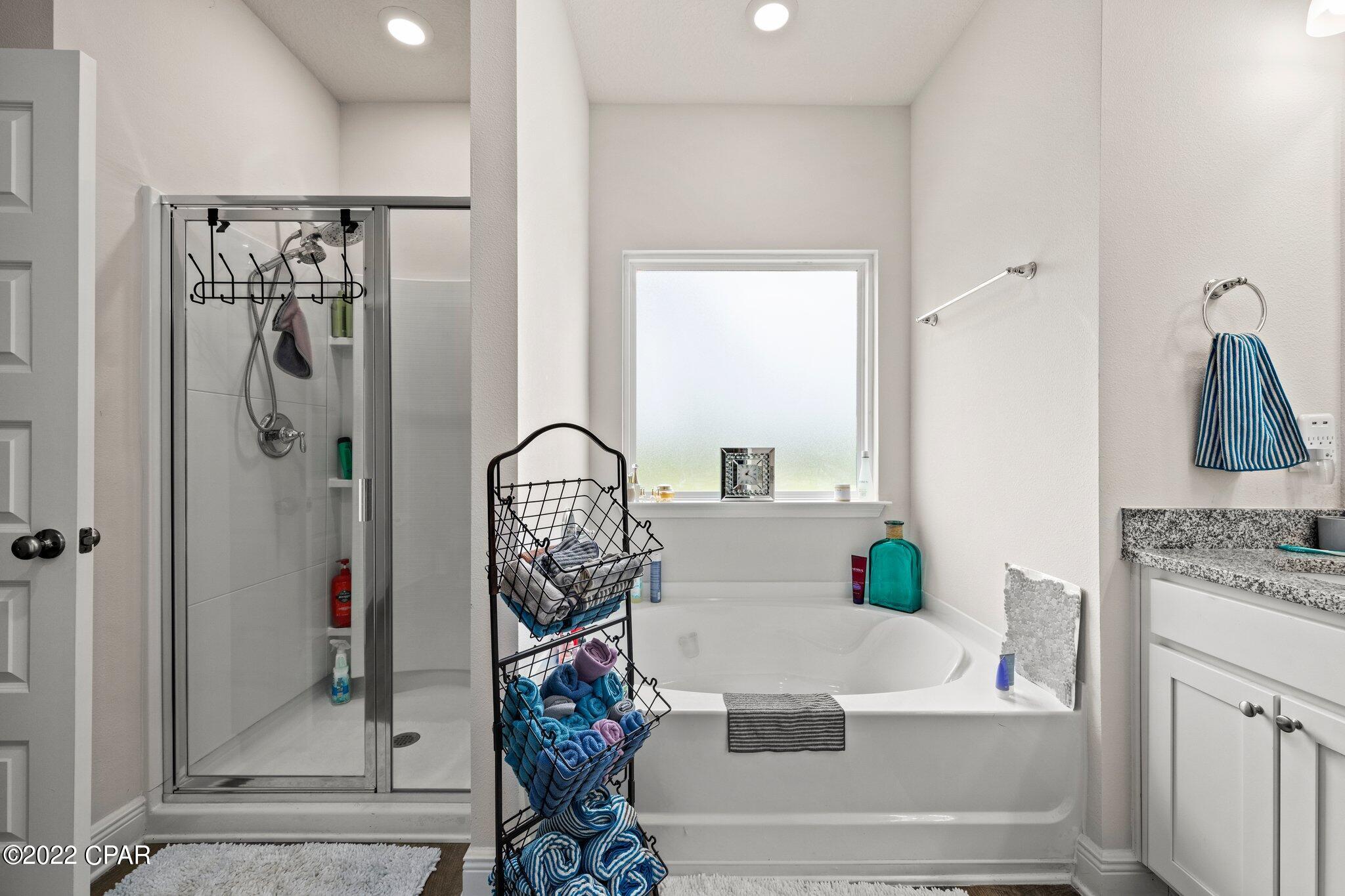 Emerald Cove Villas - Residential