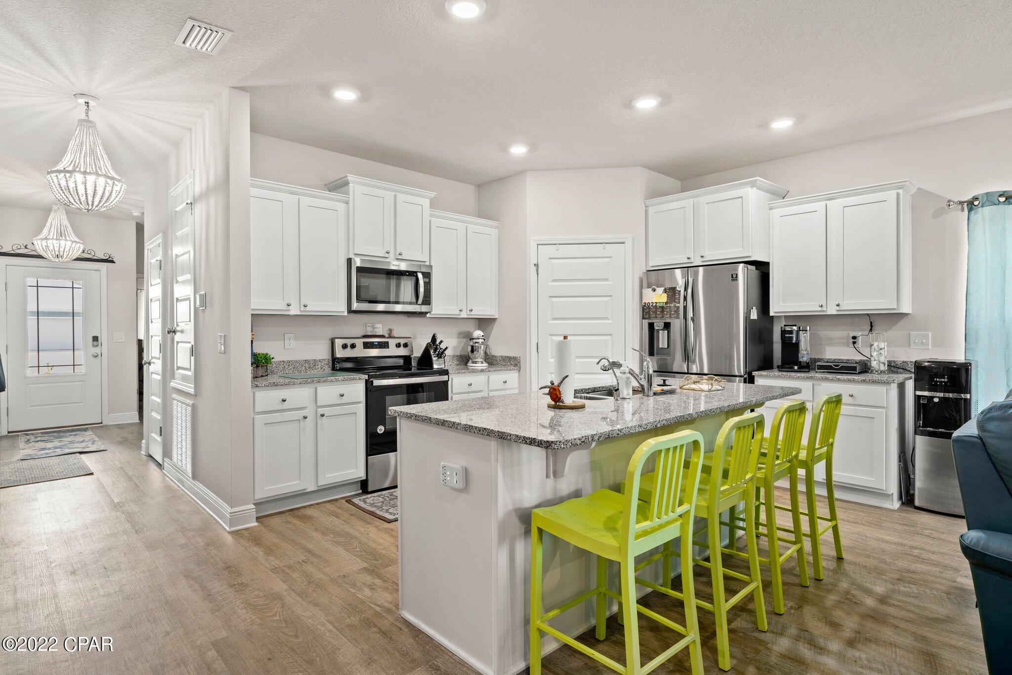 Emerald Cove Villas - Residential