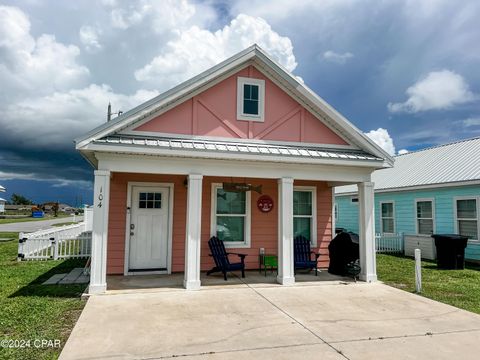 A home in Mexico Beach