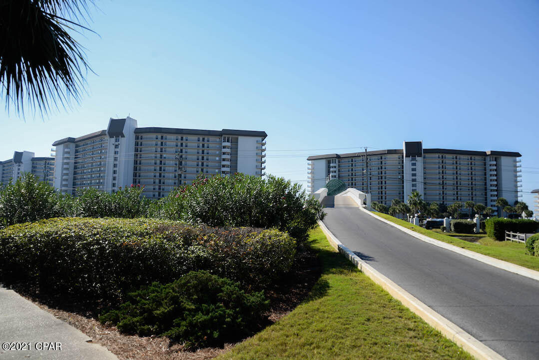 Edgewater Golf Villas V-B - Residential