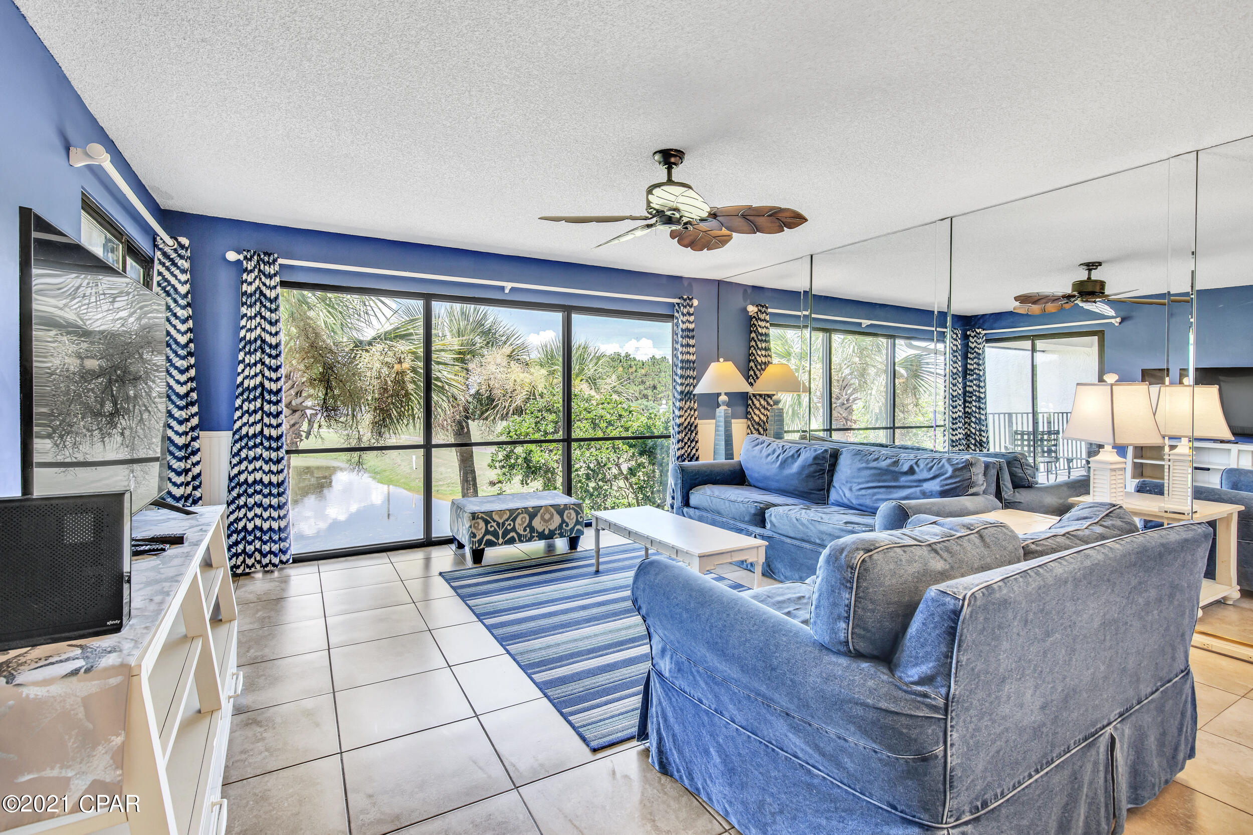 Edgewater Golf Villas V-B - Residential