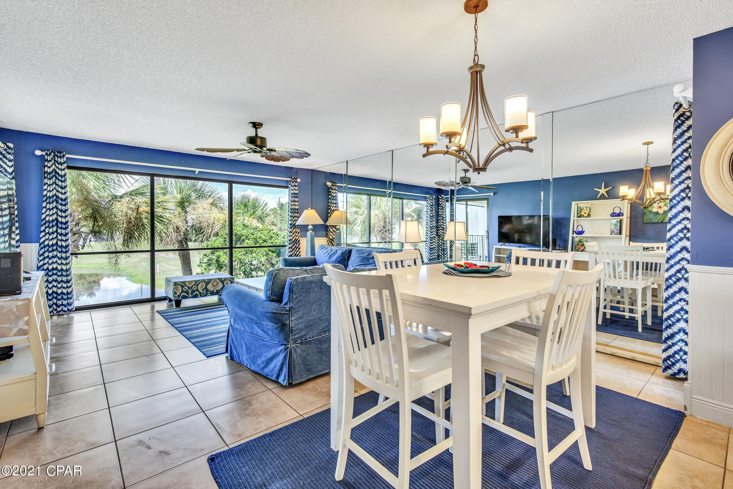 Edgewater Golf Villas V-B - Residential