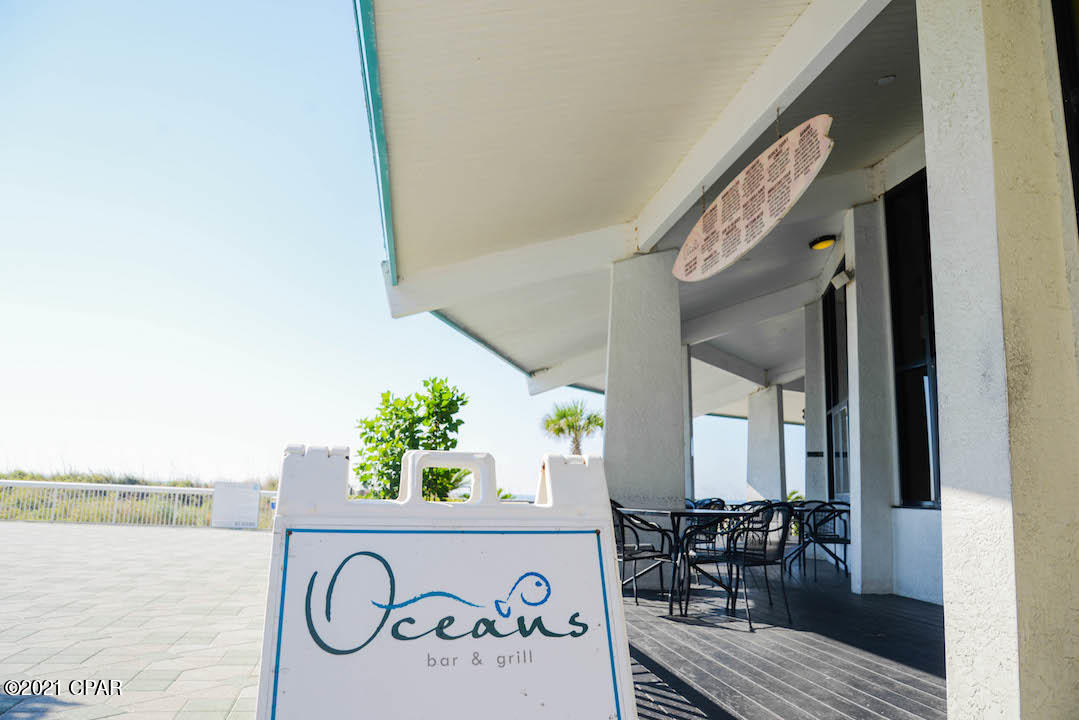 Edgewater Golf Villas V-B - Residential