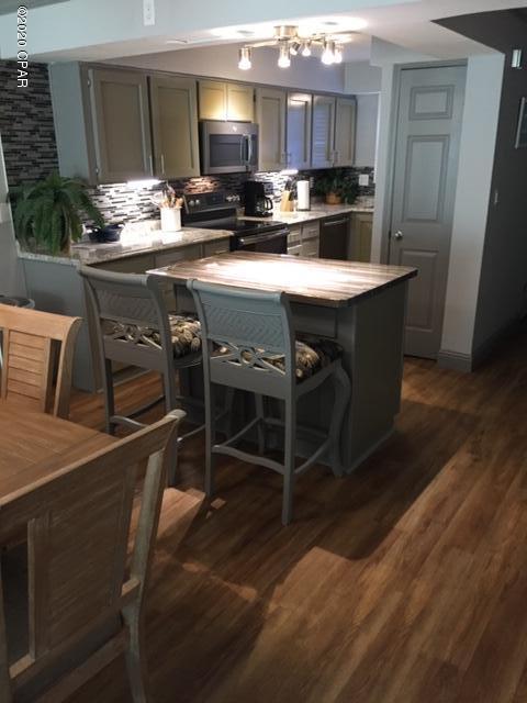 Regency Towers - Residential