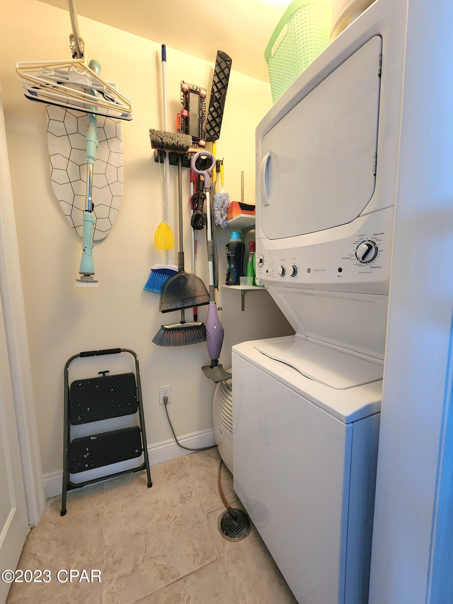 Marina Landing - Residential