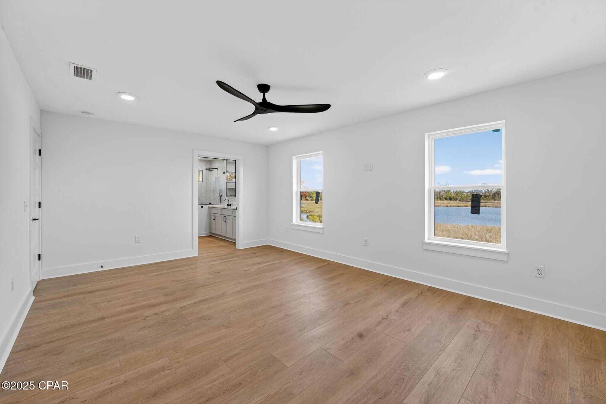 Shadow Bay Unt 3 & 4 - Residential