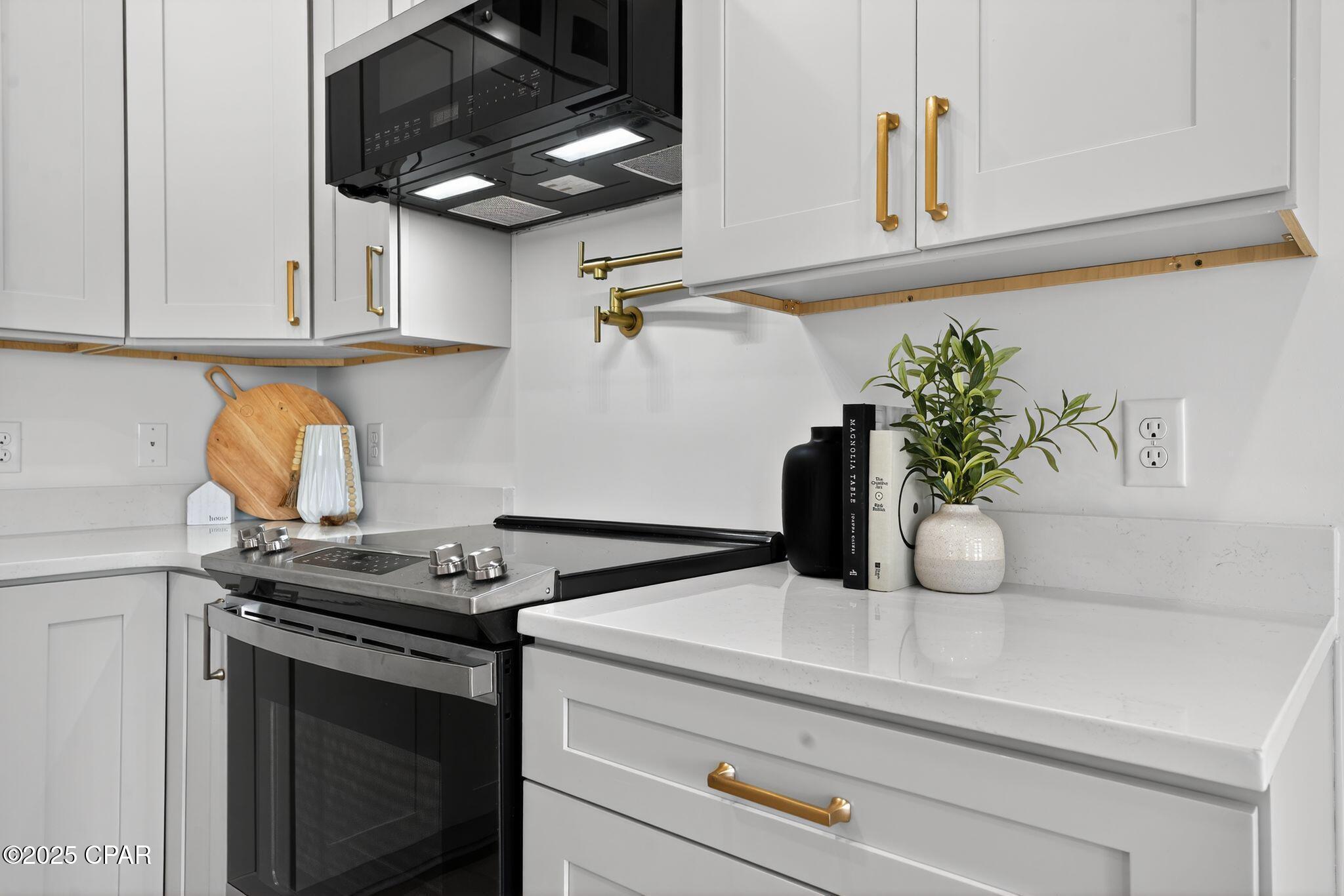 Shadow Bay Unt 3 & 4 - Residential