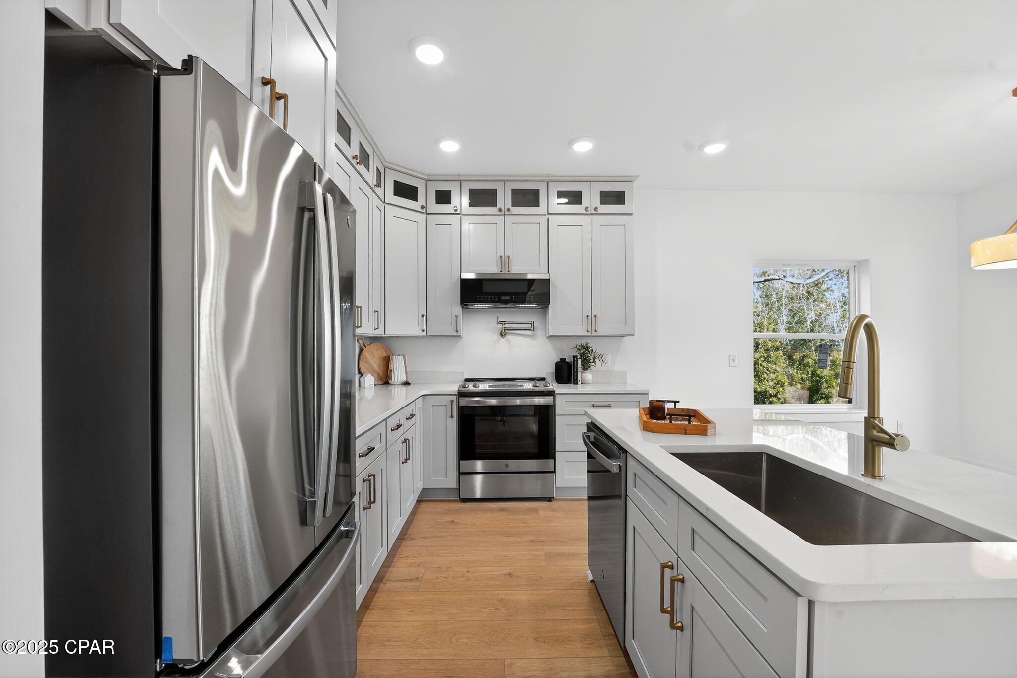 Shadow Bay Unt 3 & 4 - Residential