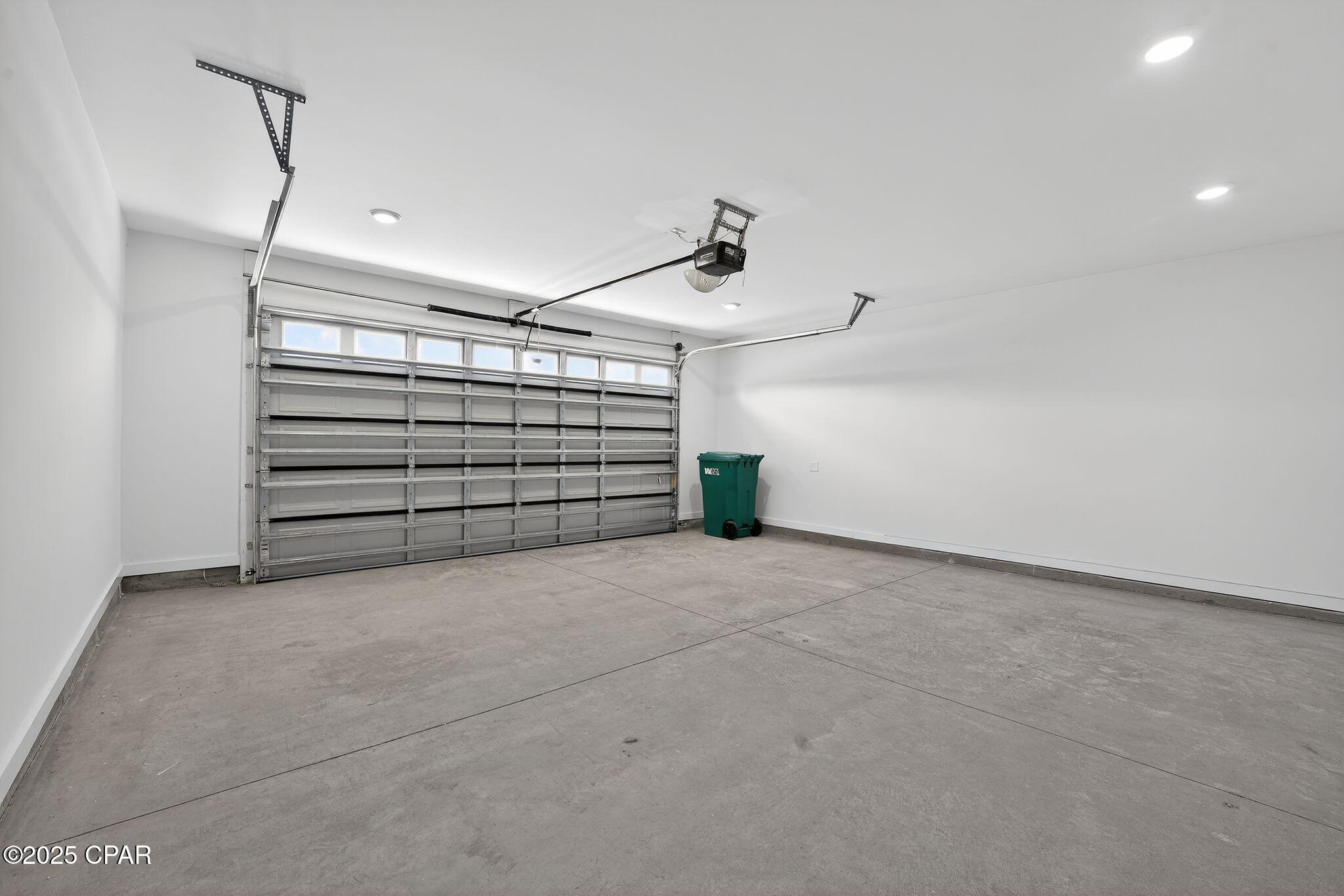 Shadow Bay Unt 3 & 4 - Residential