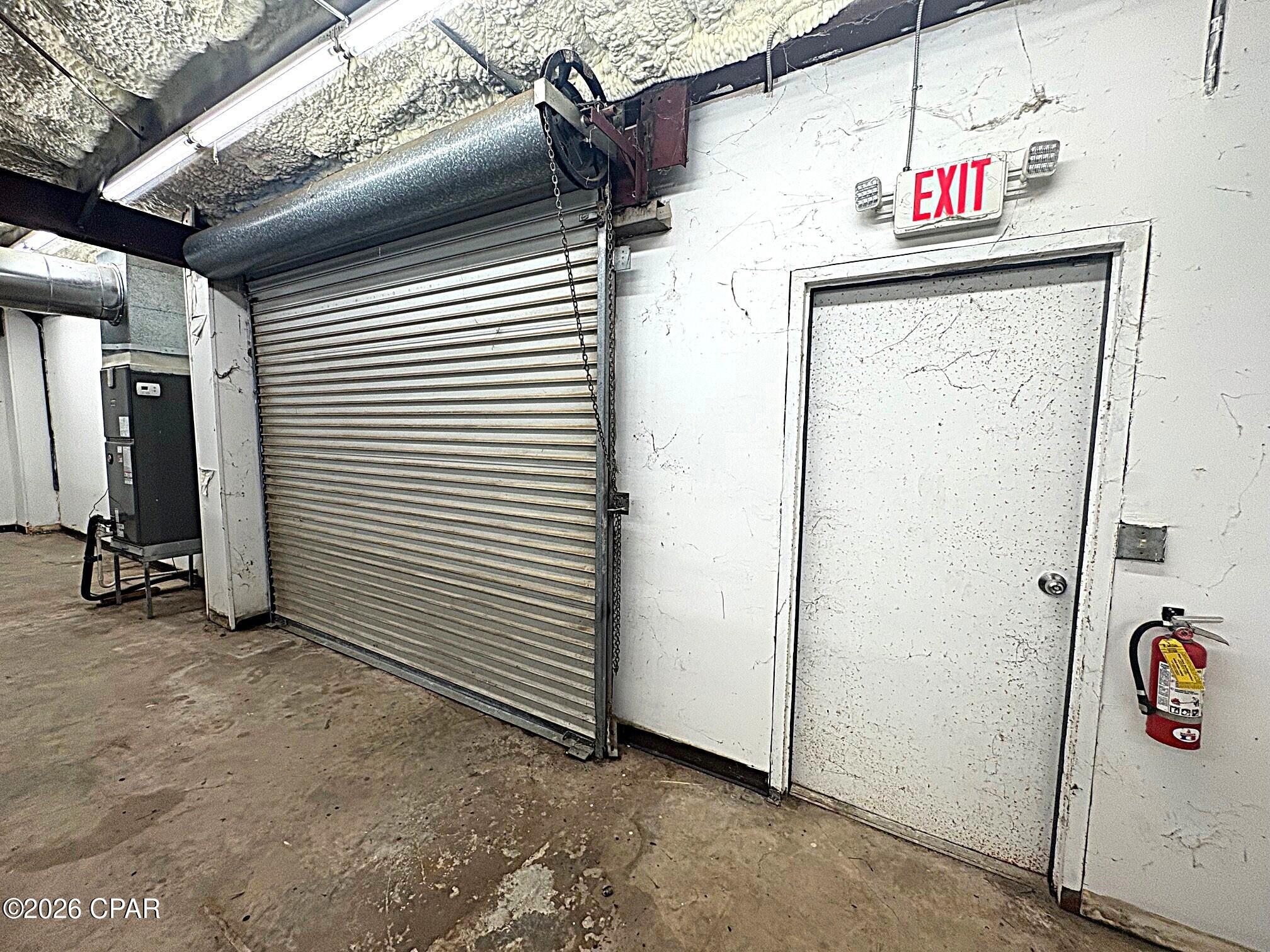 [No Recorded Subdiv] - Commercial Sale