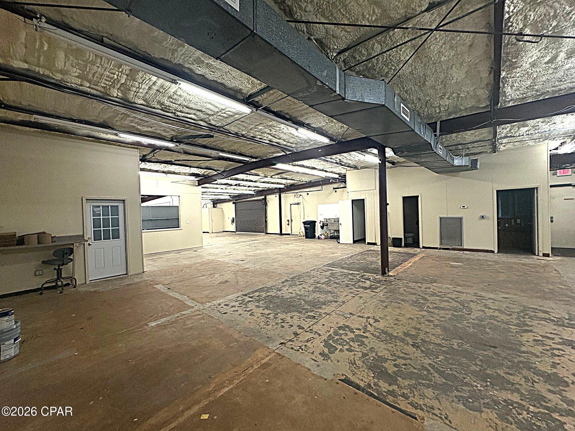 [No Recorded Subdiv] - Commercial Sale