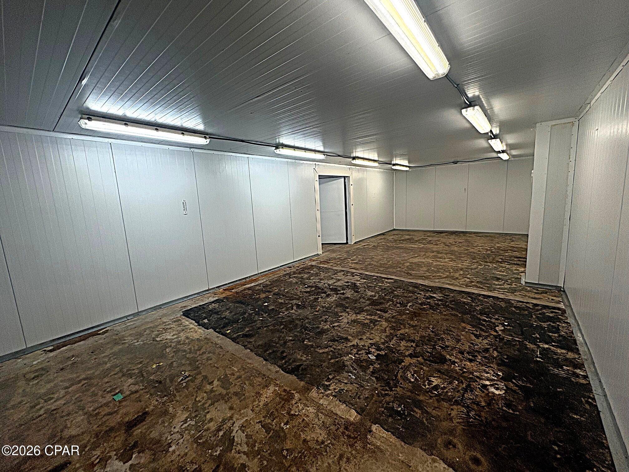 [No Recorded Subdiv] - Commercial Sale