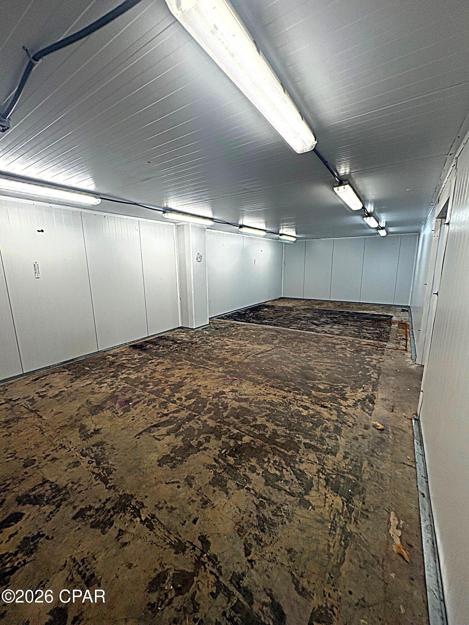 [No Recorded Subdiv] - Commercial Sale