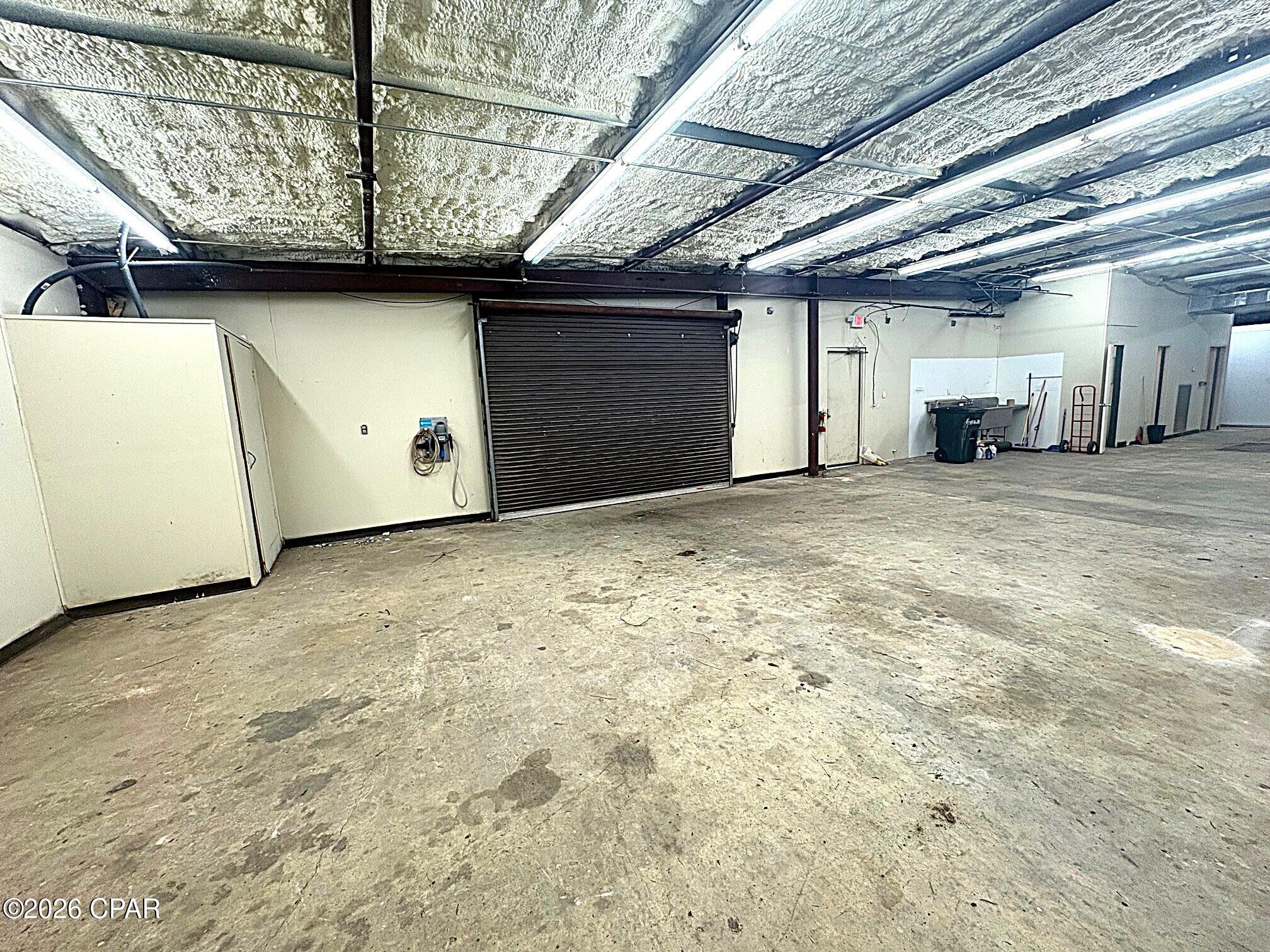 [No Recorded Subdiv] - Commercial Sale