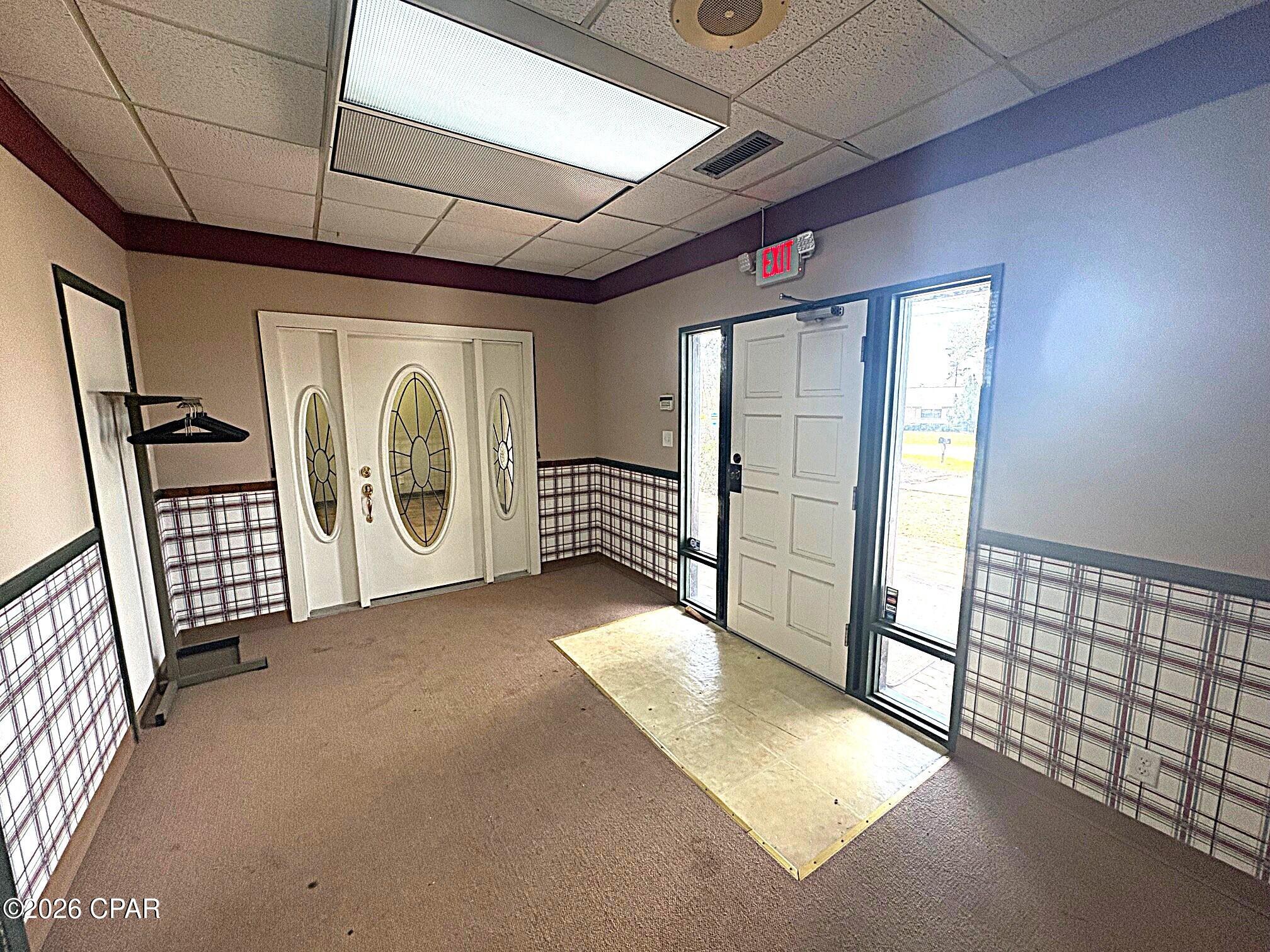 [No Recorded Subdiv] - Commercial Sale