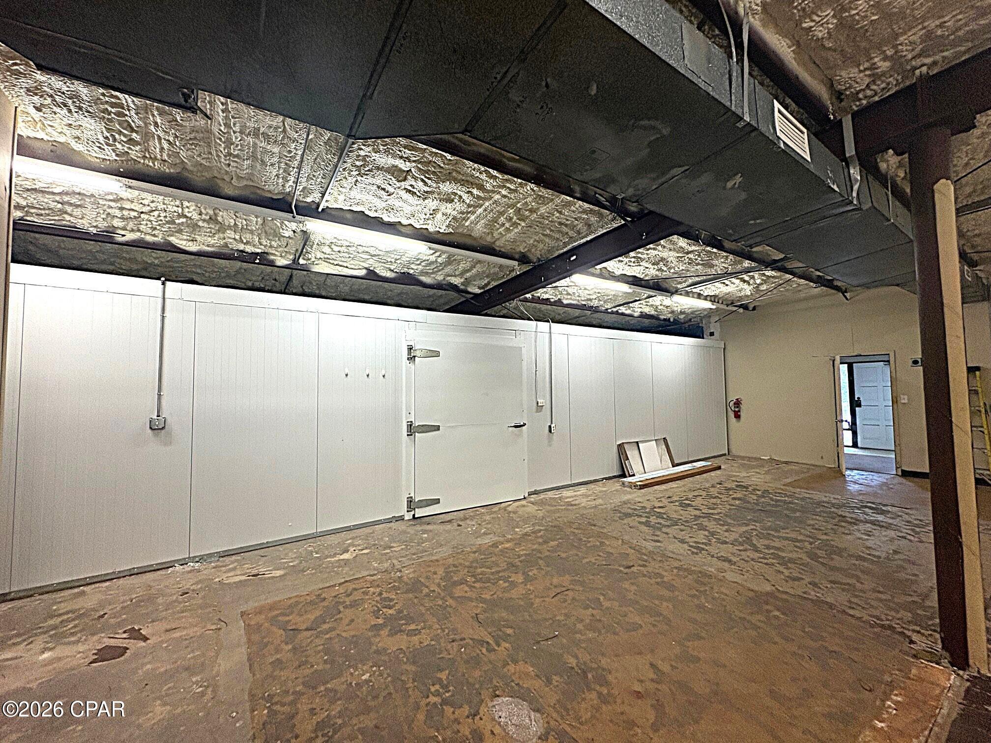 [No Recorded Subdiv] - Commercial Sale