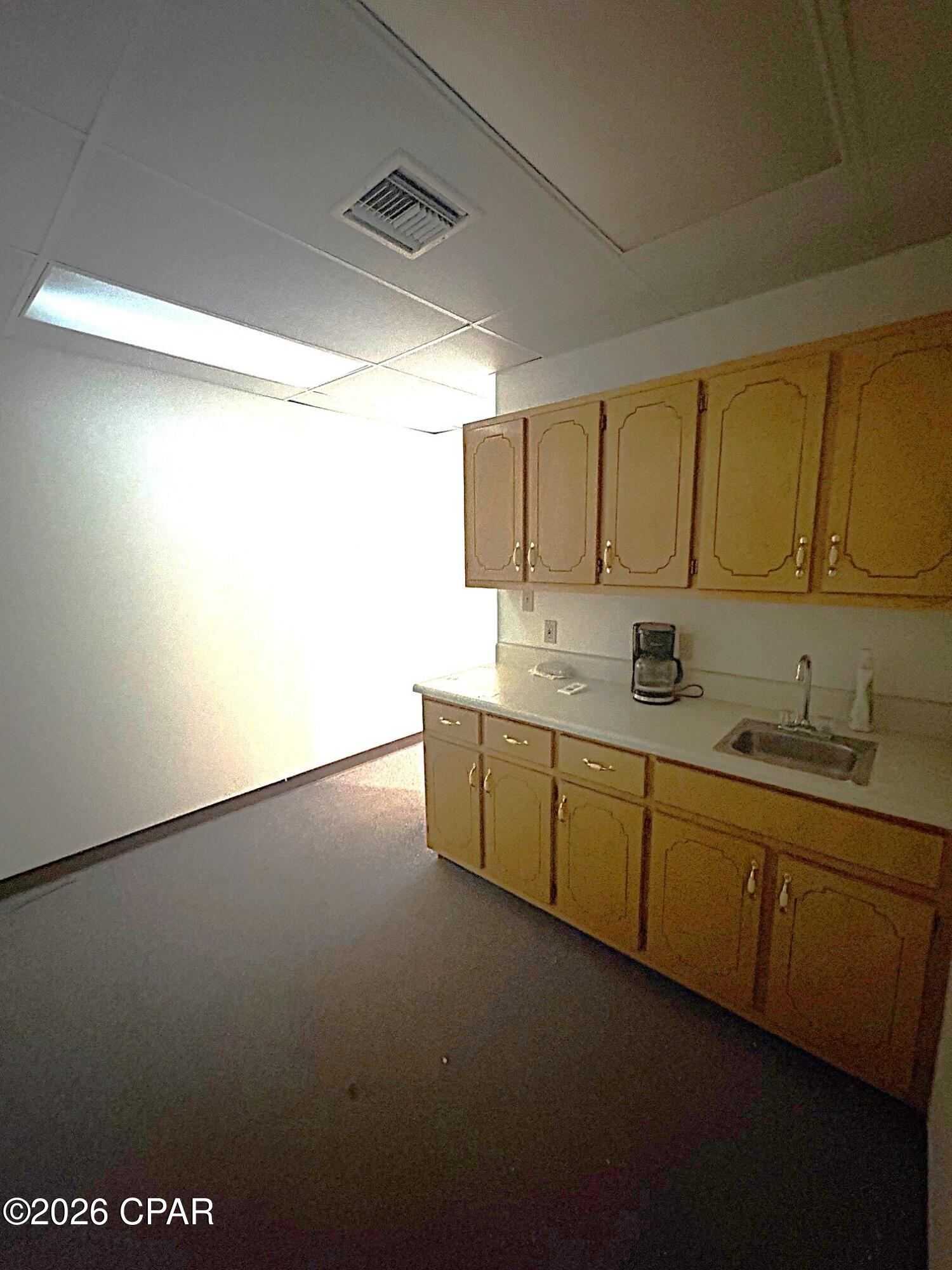 [No Recorded Subdiv] - Commercial Sale