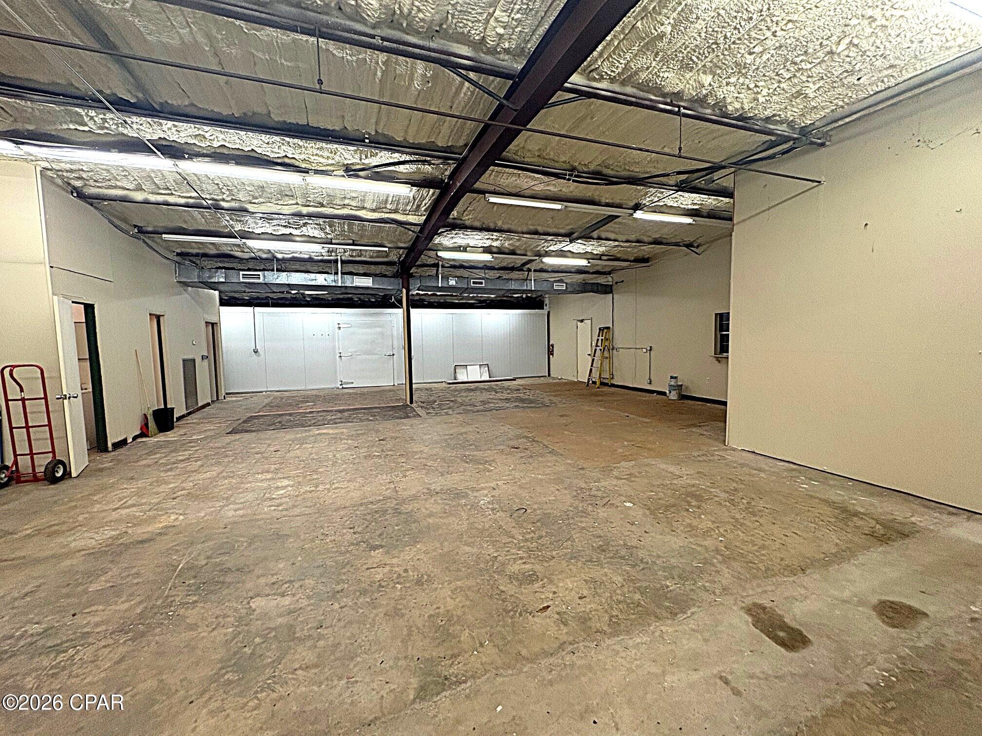 [No Recorded Subdiv] - Commercial Sale