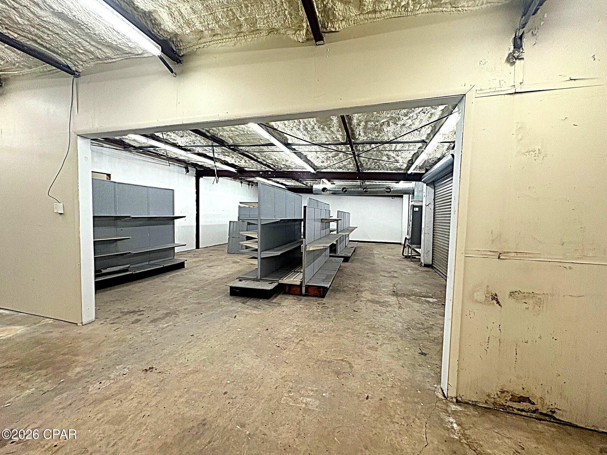 [No Recorded Subdiv] - Commercial Sale