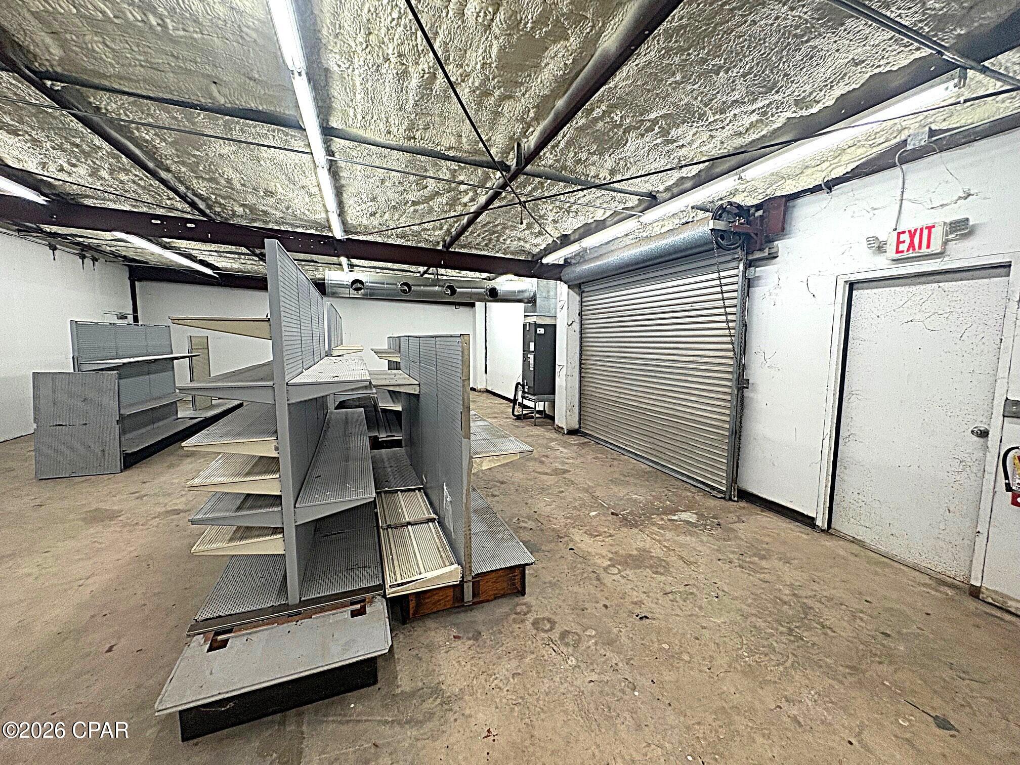 [No Recorded Subdiv] - Commercial Sale