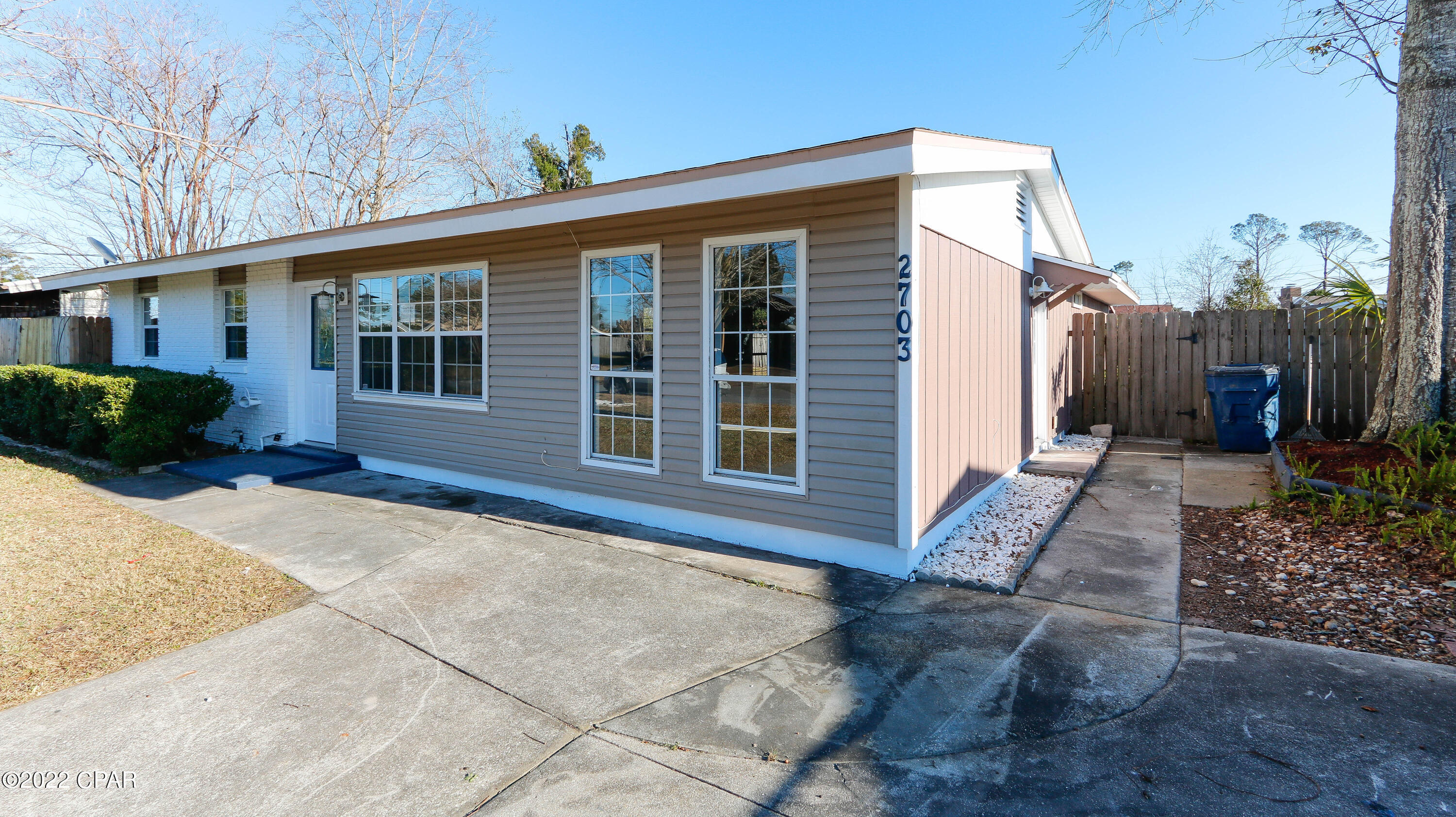 Hentz 1st Add Unit B - Residential