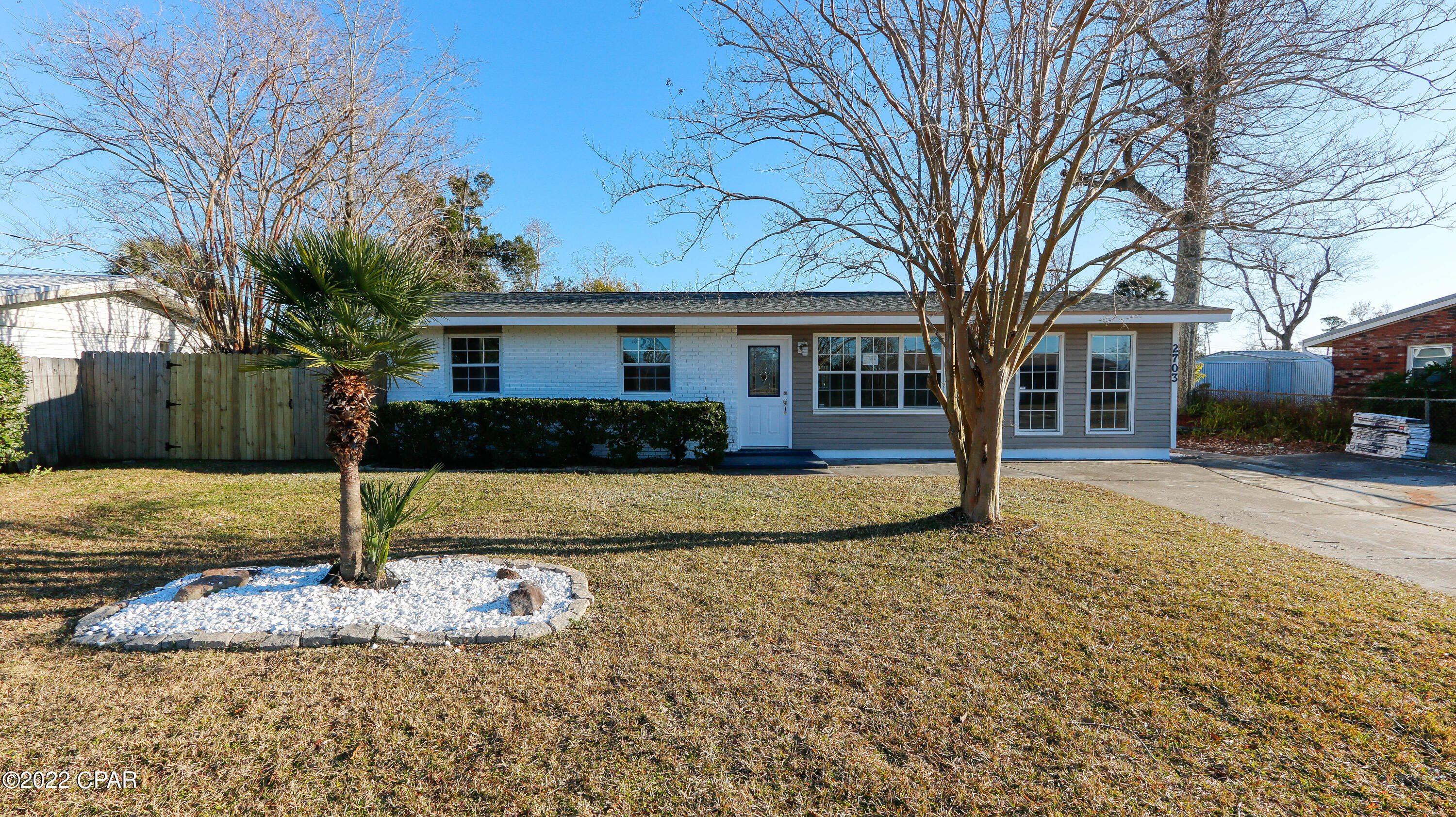 Hentz 1st Add Unit B - Residential