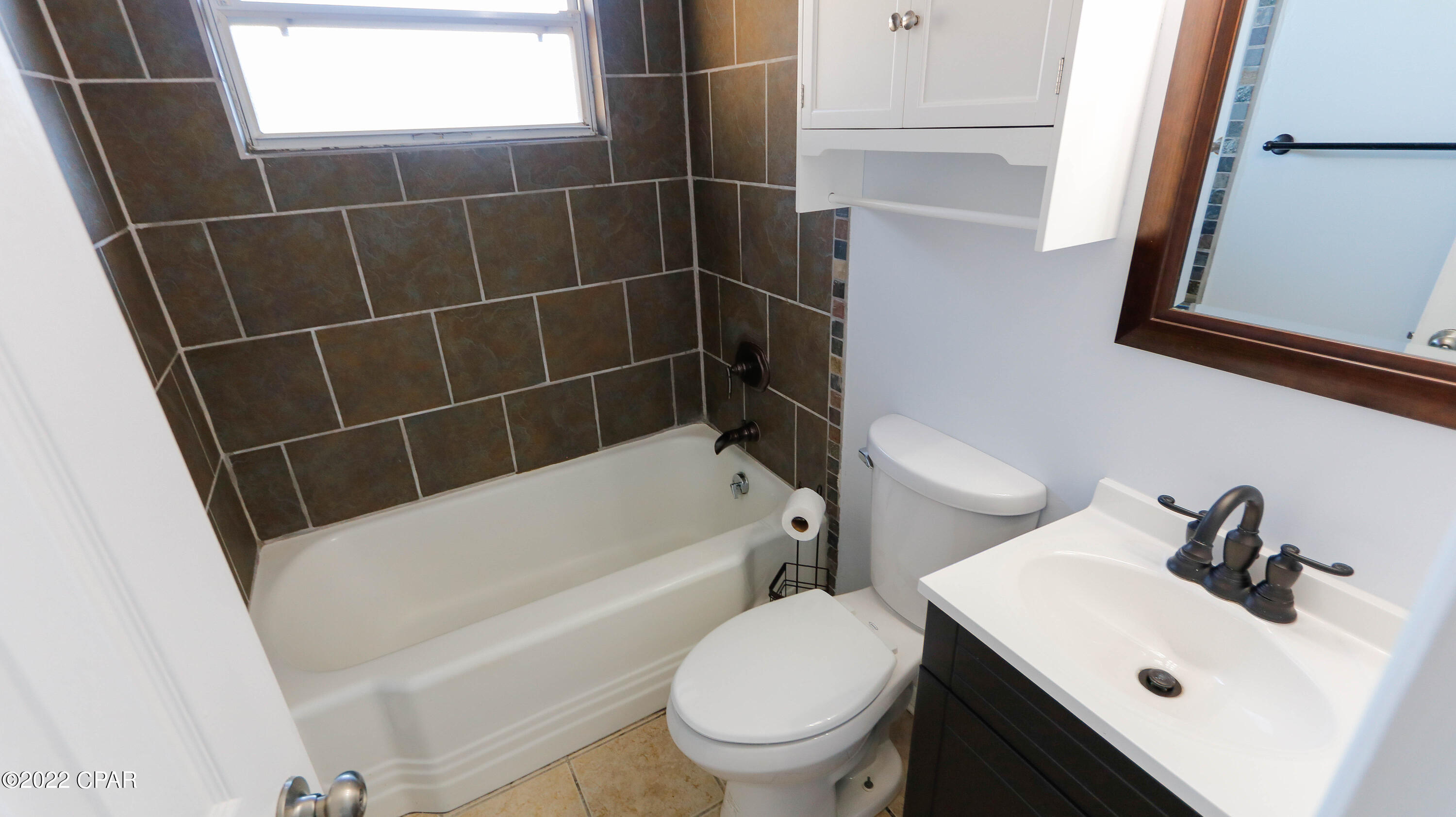 Hentz 1st Add Unit B - Residential