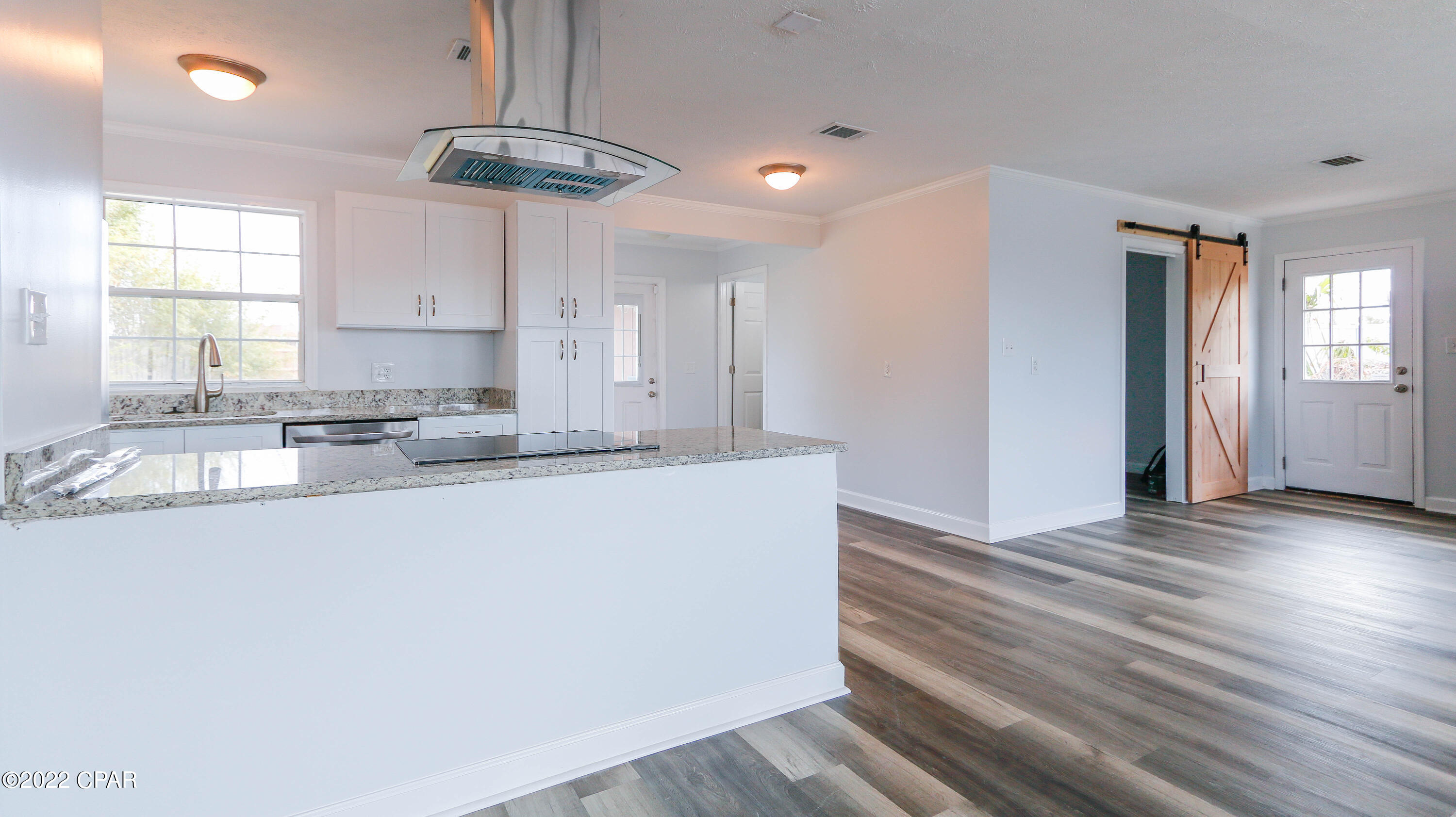 Hentz 1st Add Unit B - Residential