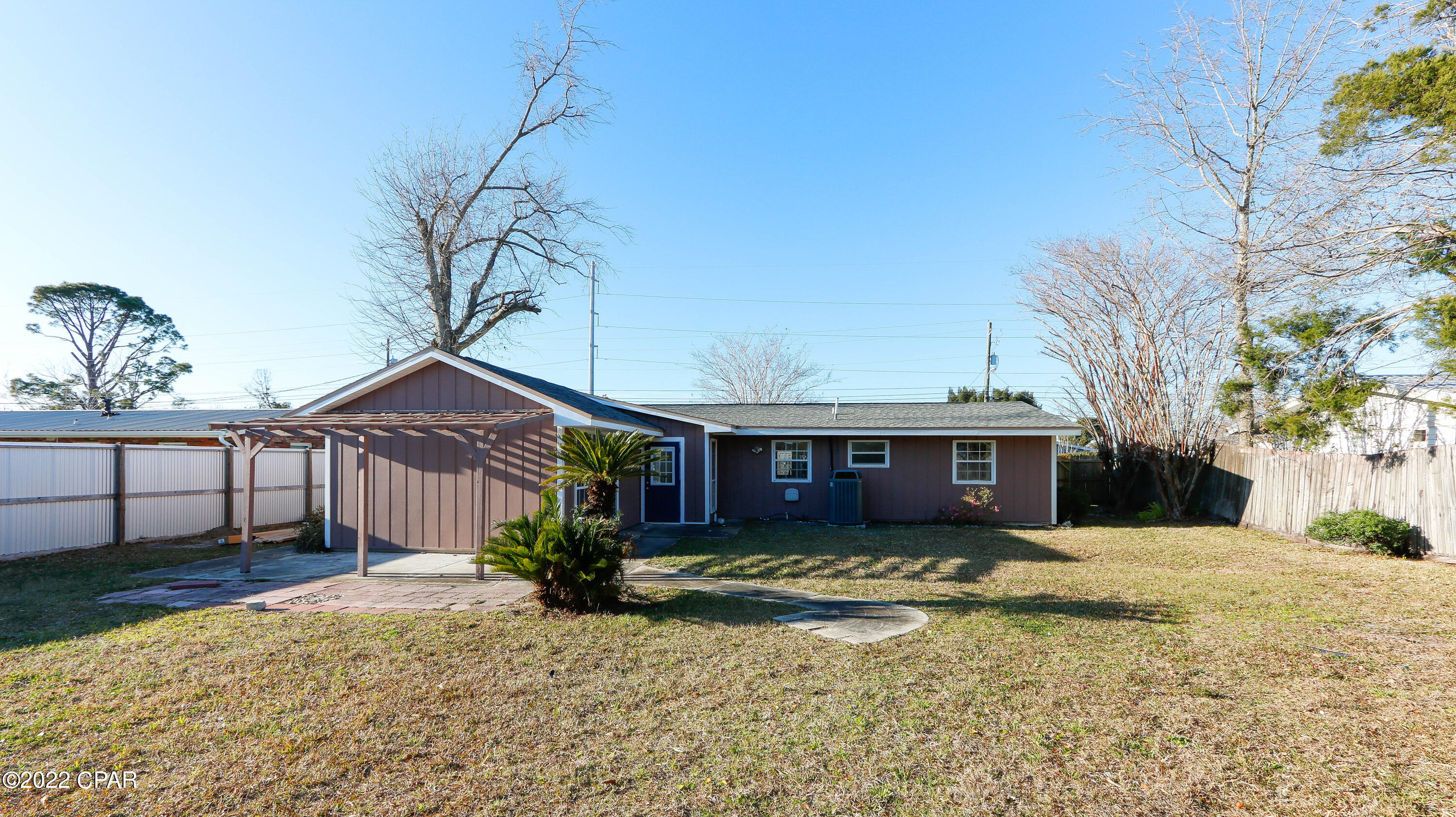 Hentz 1st Add Unit B - Residential