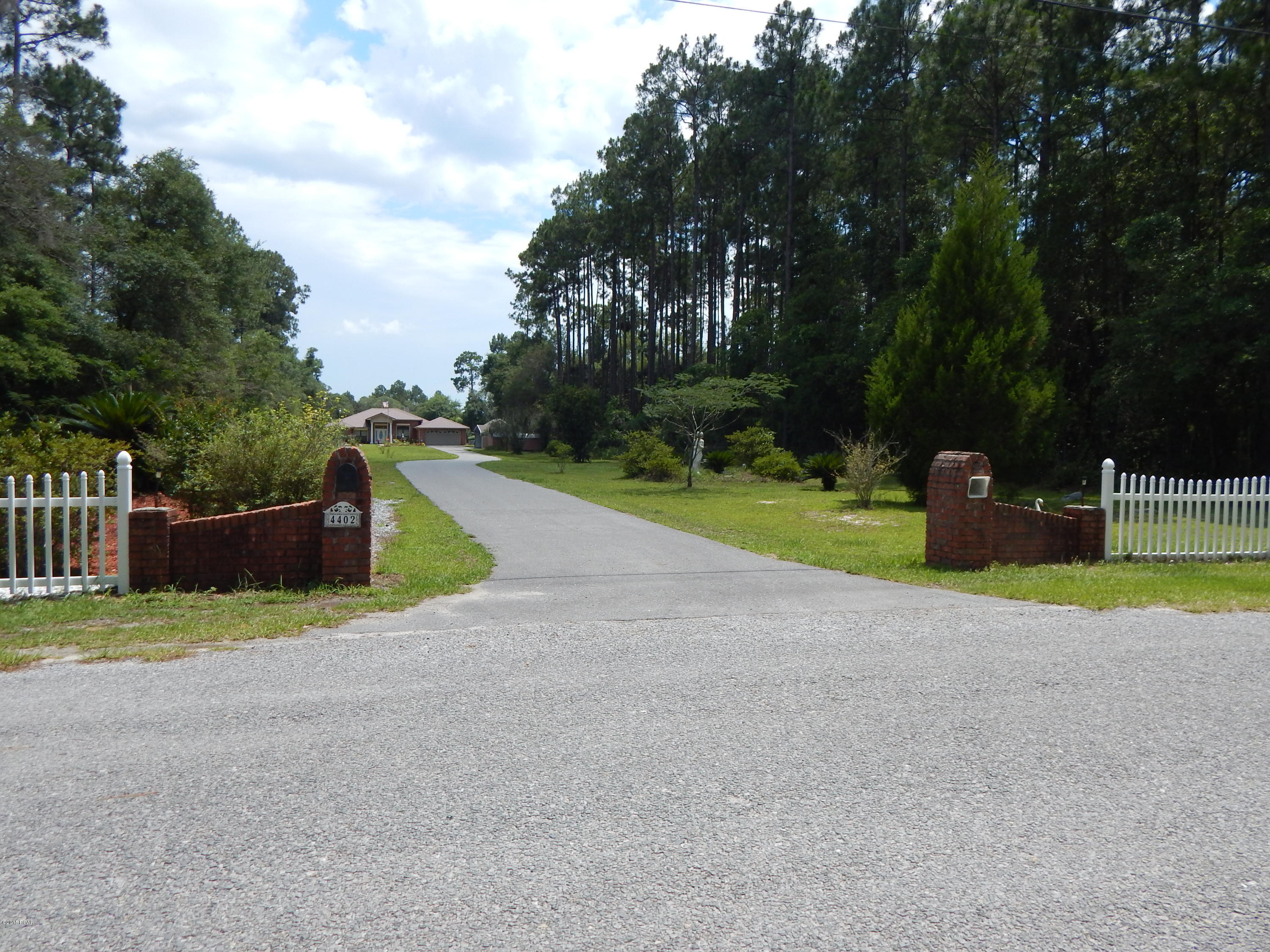 Deerwood - Residential