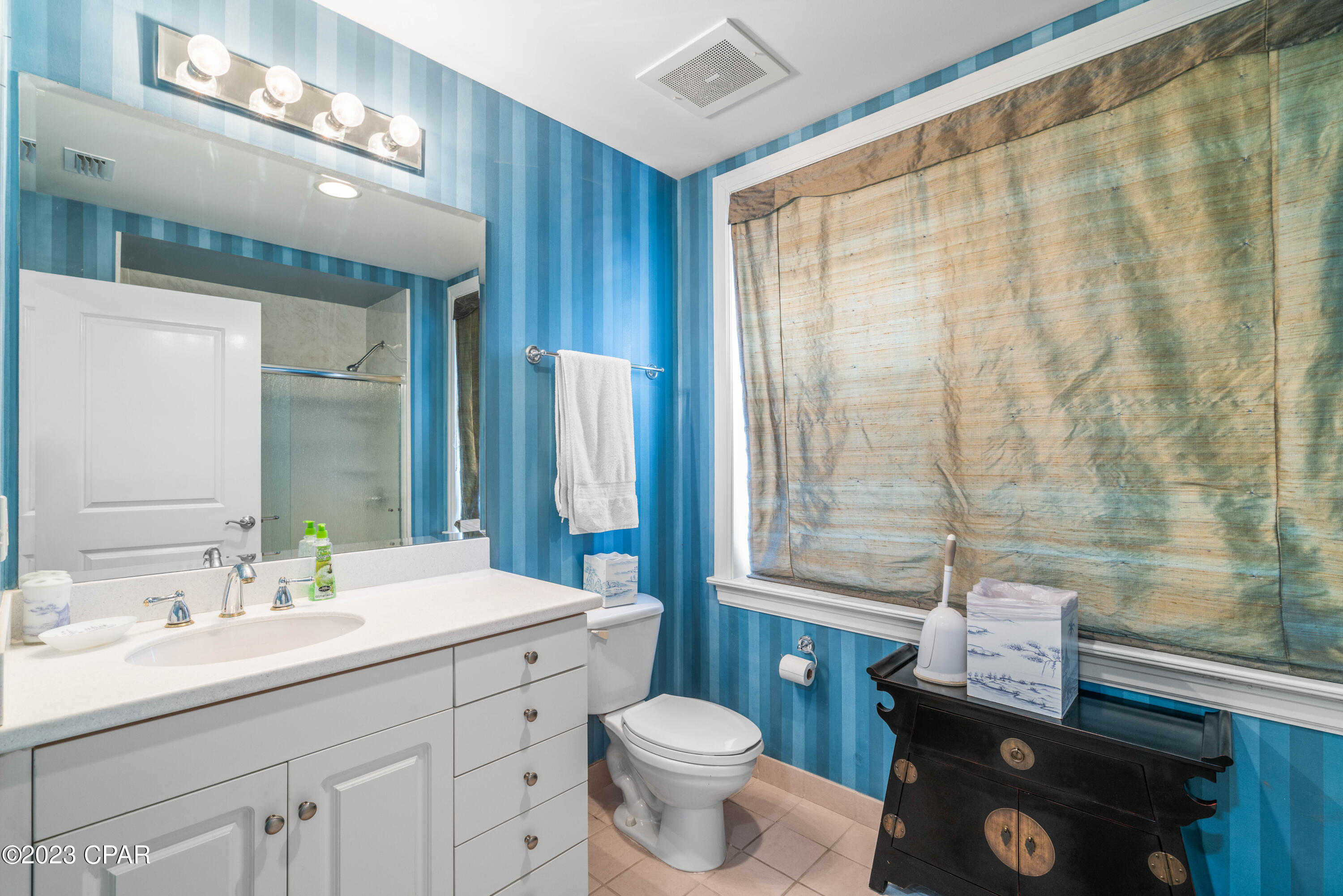 En Soleil Condo - Residential