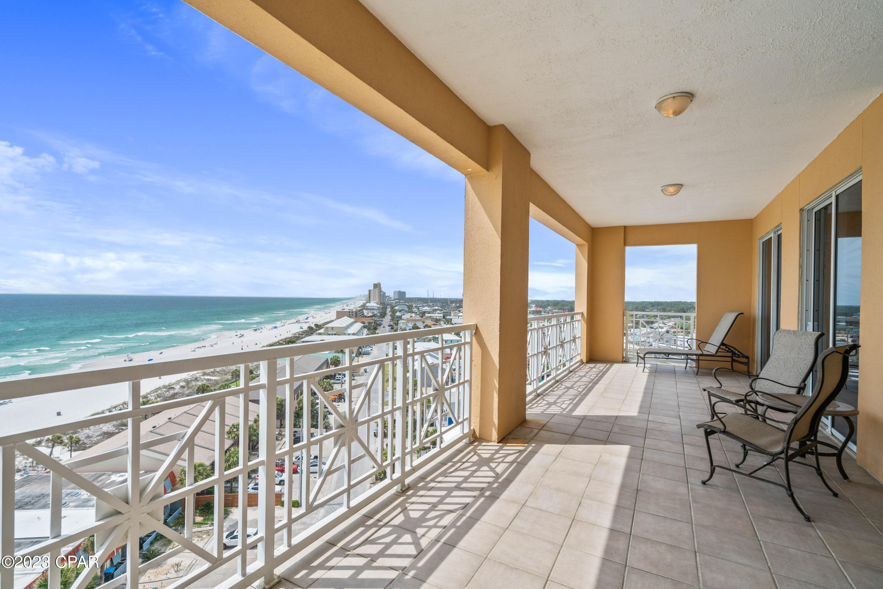 En Soleil Condo - Residential