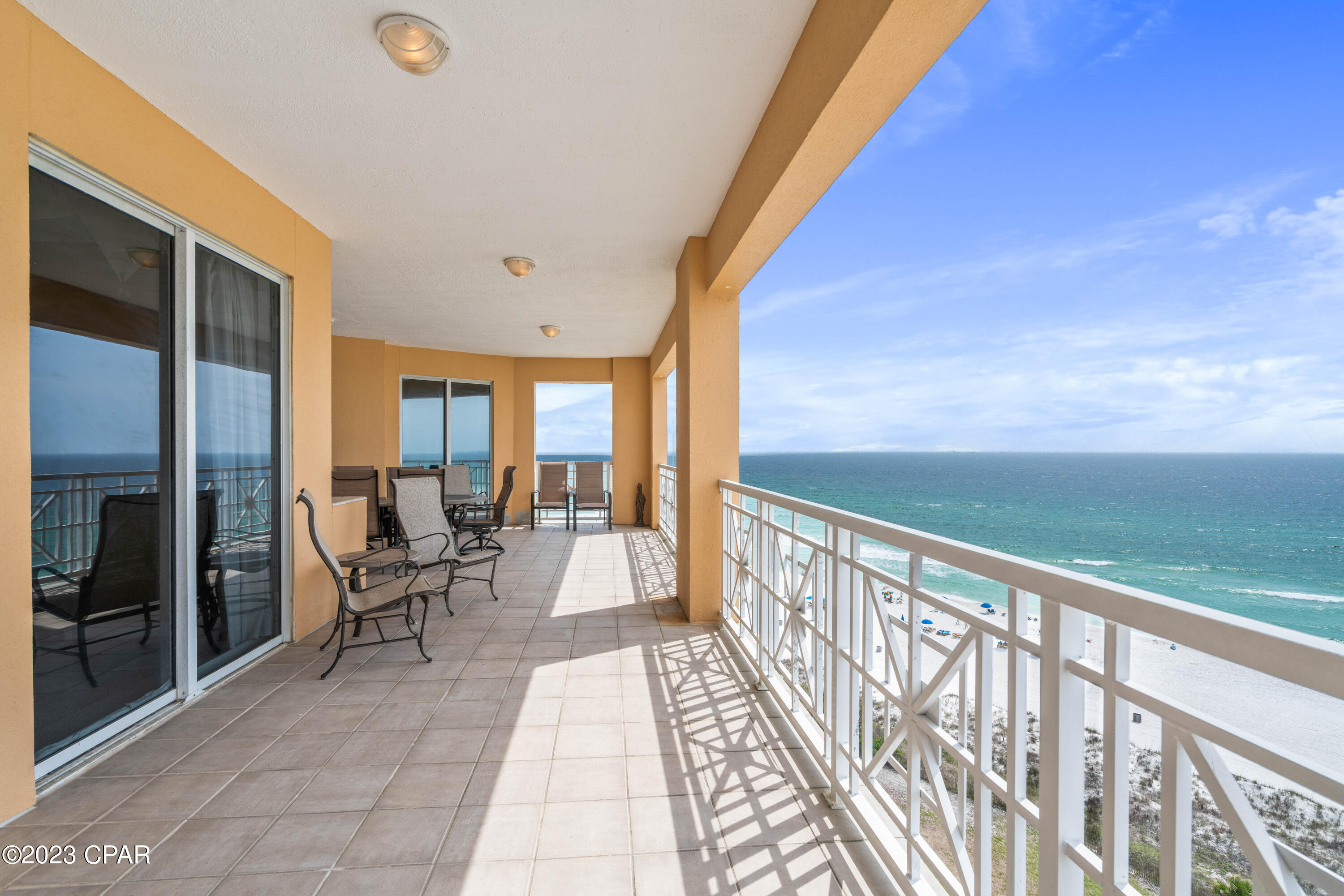 En Soleil Condo - Residential