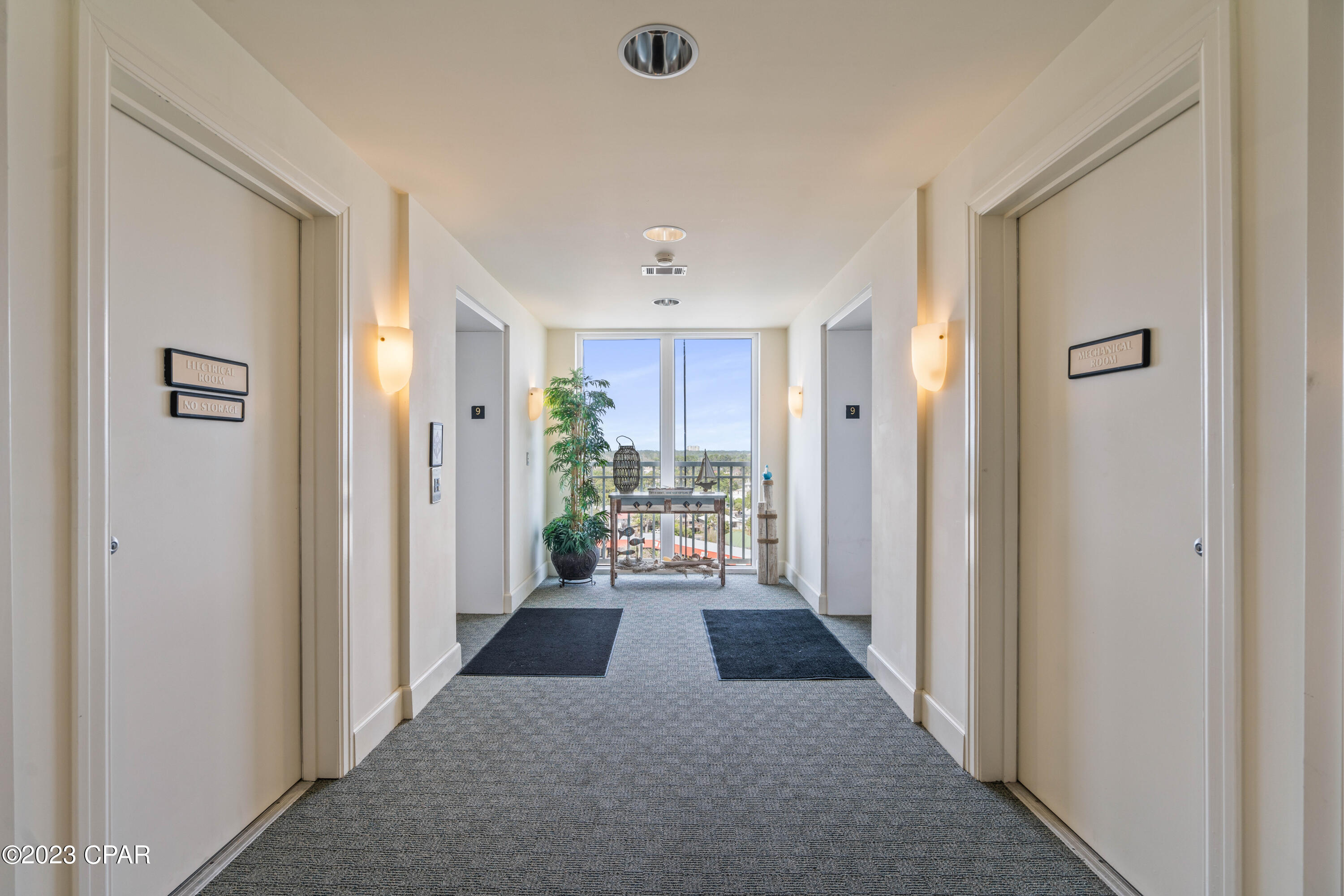 En Soleil Condo - Residential