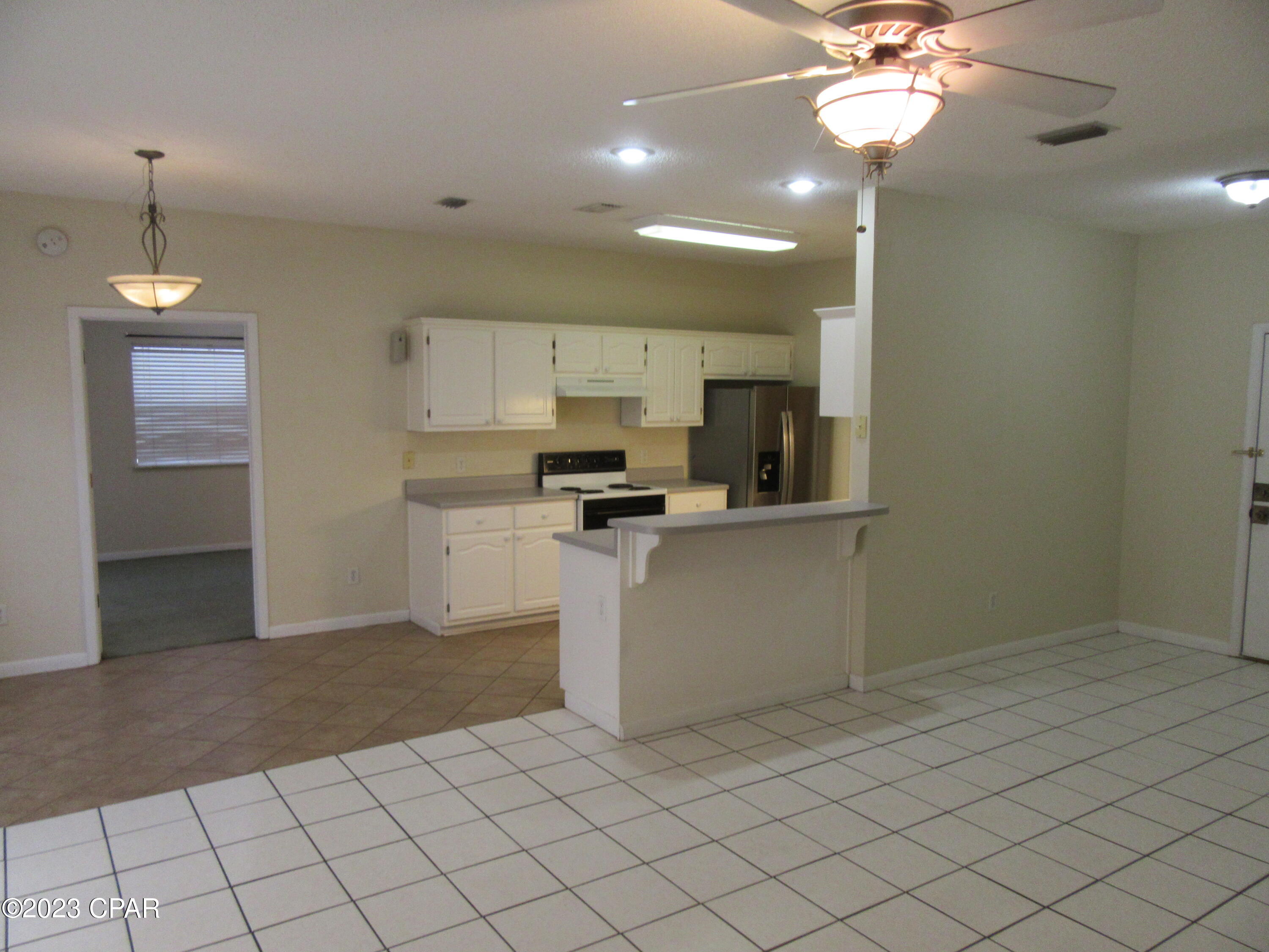 [No Recorded Subdiv] - Residential Lease