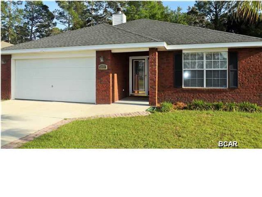 What a gorgeous home in pristine condition! As soon as you walk in you can truly see the pride in ownership. Home owners are providing a one year American Home Shield warranty to new buyers. All stainless steel appliances; dishwasher, refrigerator, and microwave. The kitchen offers lots of cabinets and counter space with a breakfast bar overlooking the dining area. Looking to entertain or just enjoy relaxing in your new home? A large living room with 10ft ceilings, crown molding, lots of natural light, and a fireplace will provide the perfect atmosphere for entertaining or just relaxing after a beautiful Florida day. Talk about space! This home offers 4 spacious bedrooms and 2 full baths. Master bathroom includes a Jacuzzi tub with separate shower and double vanity sink. Laundry room