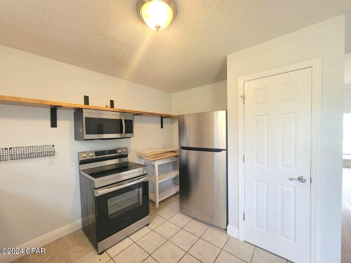 Hidden Pines Phase VII - Residential Lease