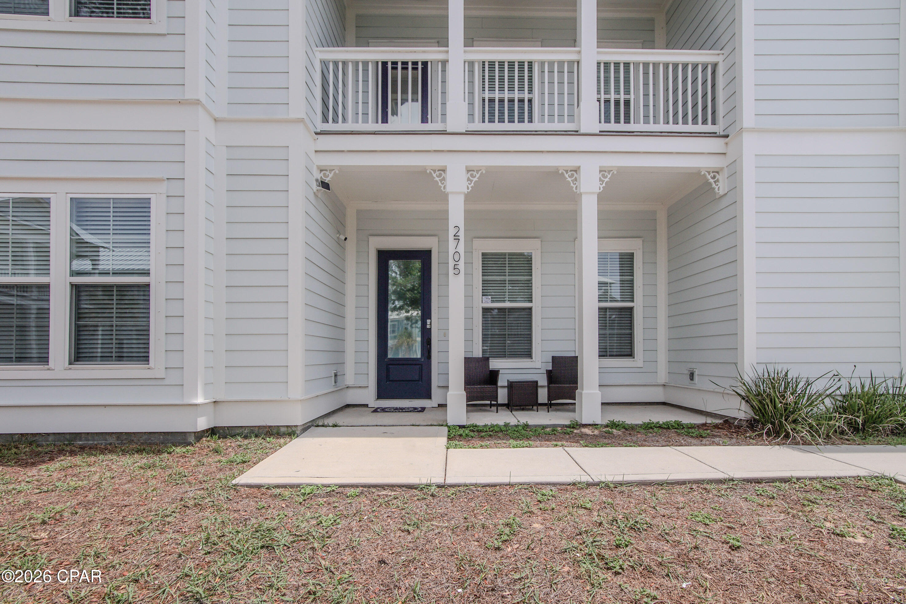 Lagoon Manor - Residential
