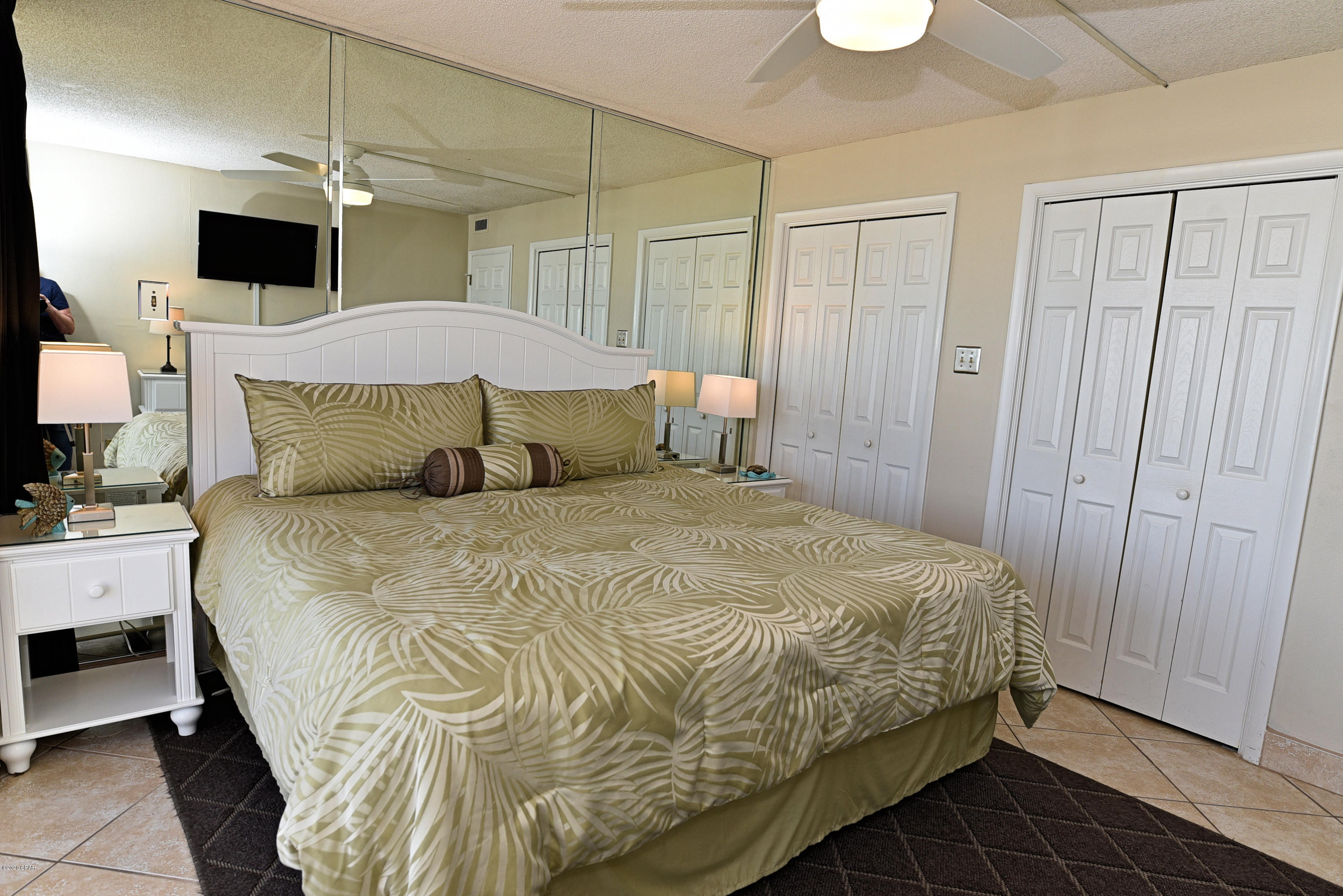 Leeward/Windward Condo - Residential